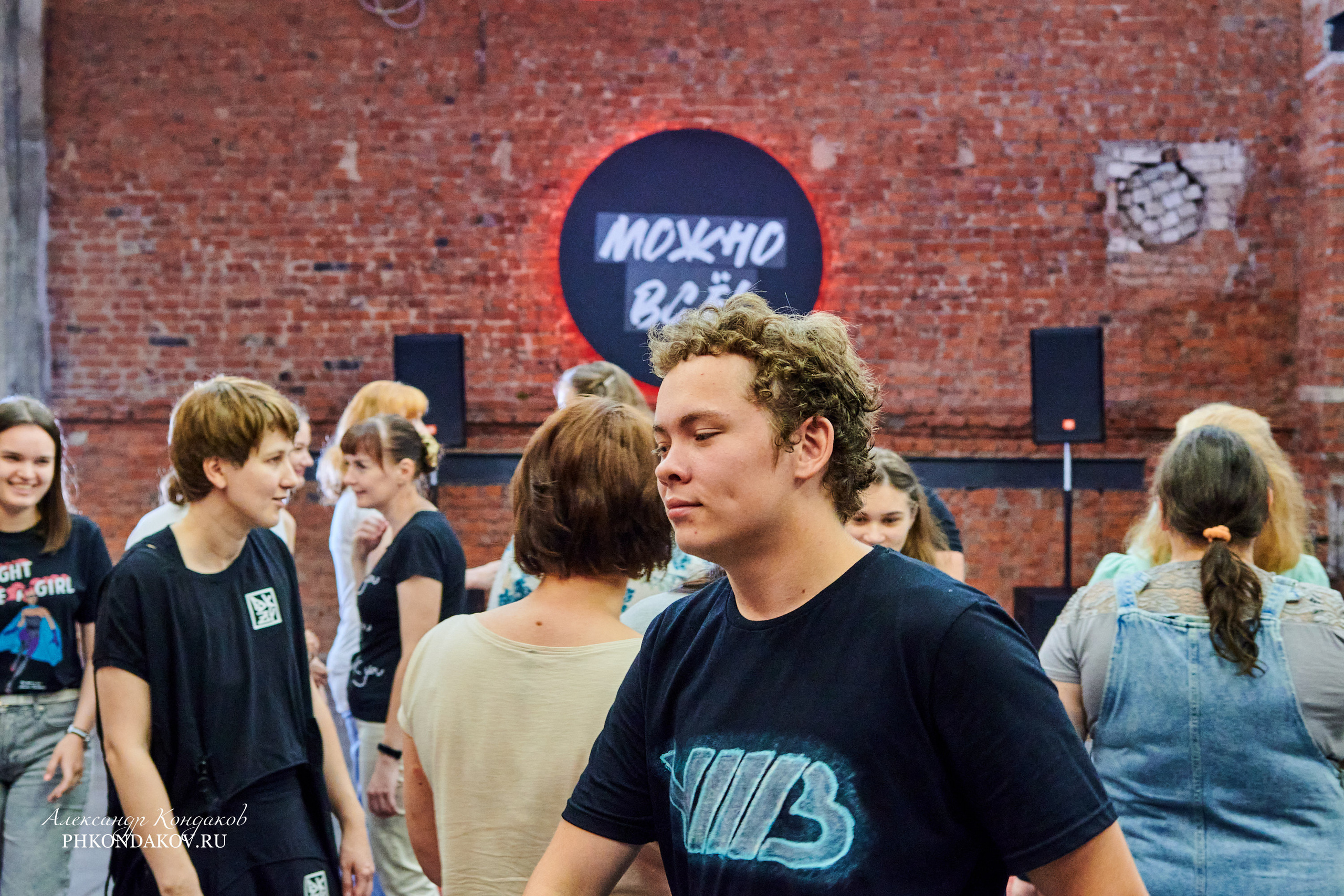 Фотограф события импровизация иваново фотосессия. Фотограф в Иваново: Каталожная съемка одежды и постельного белья, Wildberries