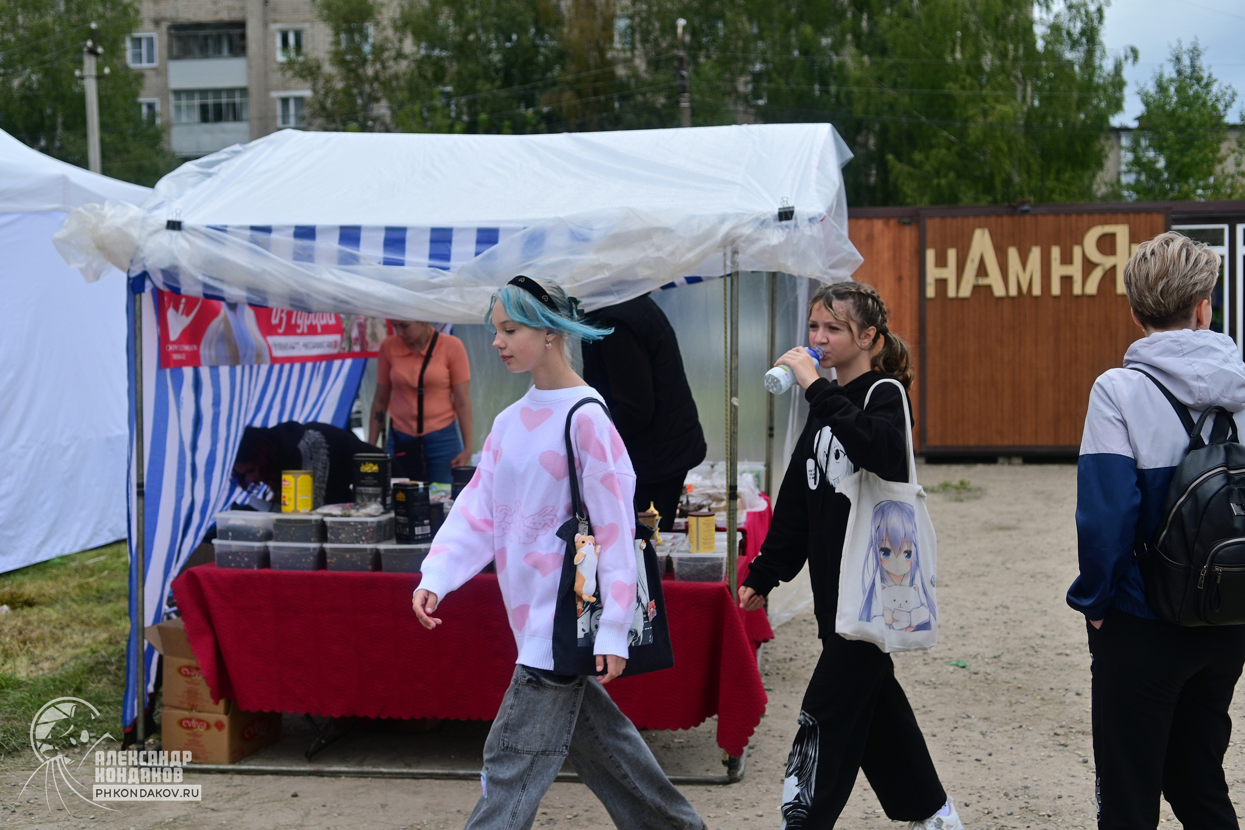 Съемка дня города Заволжск. Фотограф в Иваново: Каталожная съемка одежды и постельного белья, Wildberries