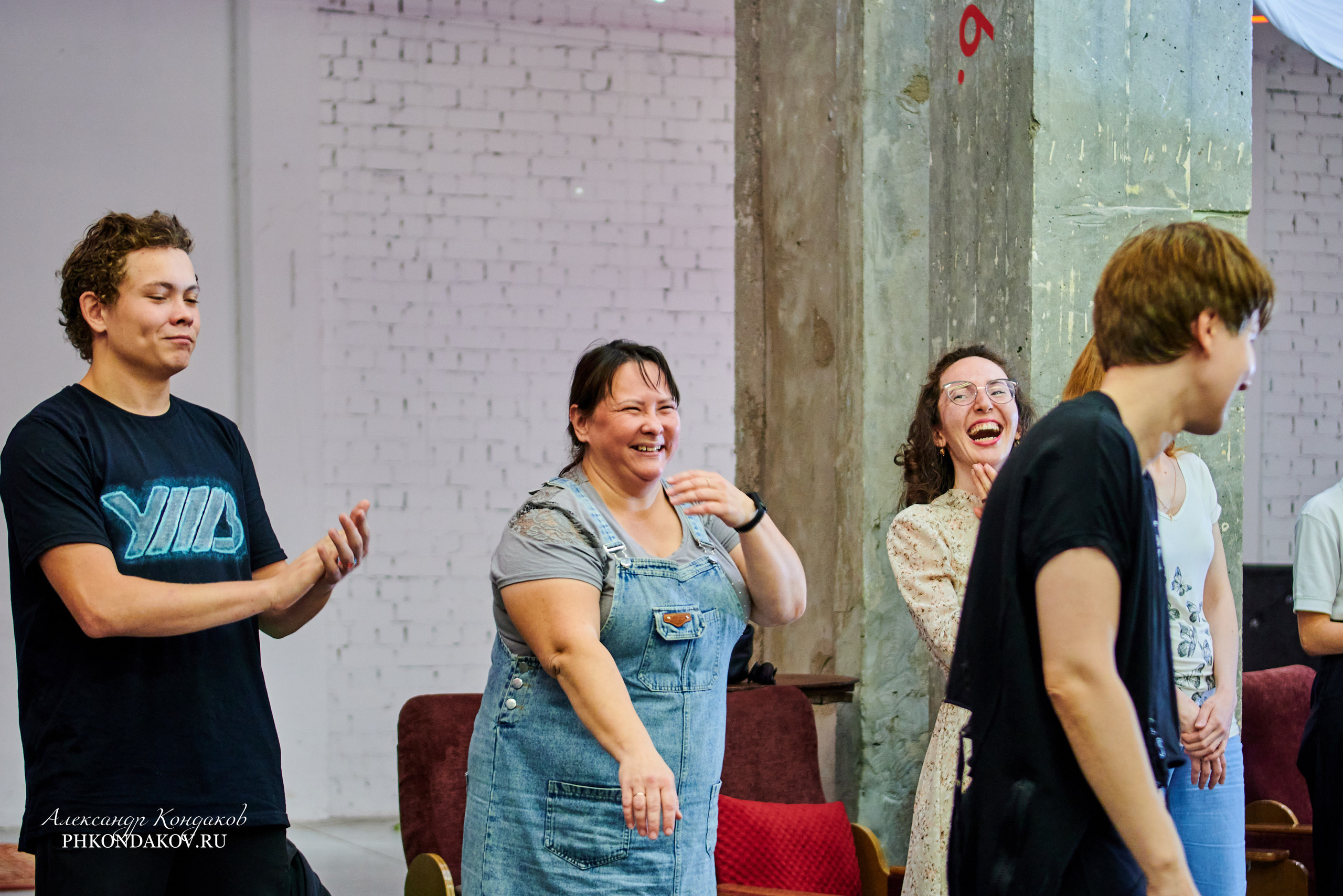 Фотограф события импровизация иваново фотосессия. Фотограф в Иваново: Каталожная съемка одежды и постельного белья, Wildberries