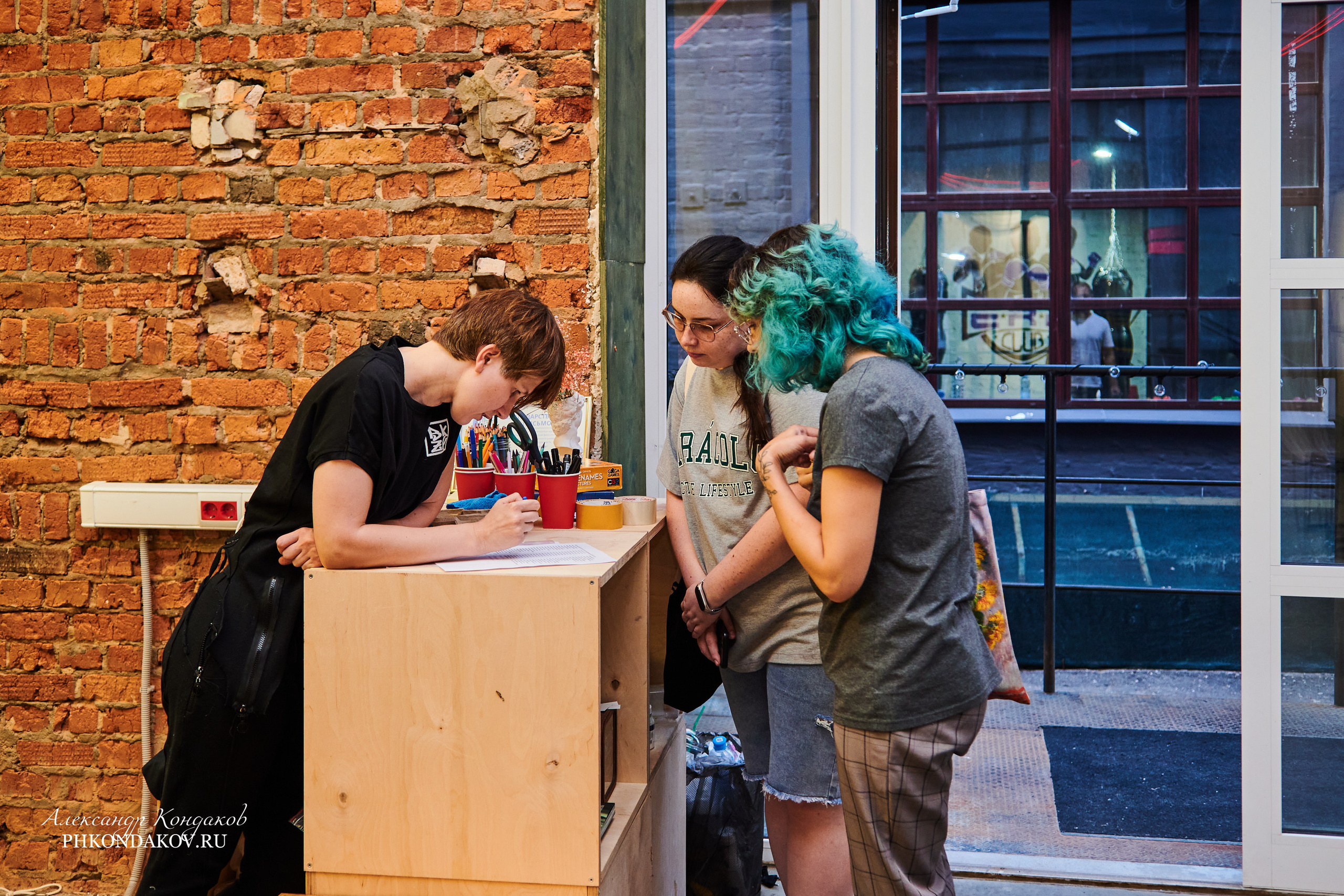 Фотограф события импровизация иваново фотосессия. Фотограф в Иваново: Каталожная съемка одежды и постельного белья, Wildberries