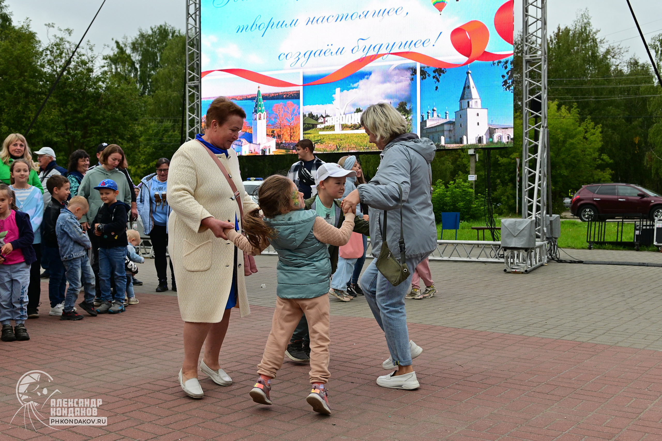 Съемка дня города Заволжск. Фотограф в Иваново: Каталожная съемка одежды и постельного белья, Wildberries