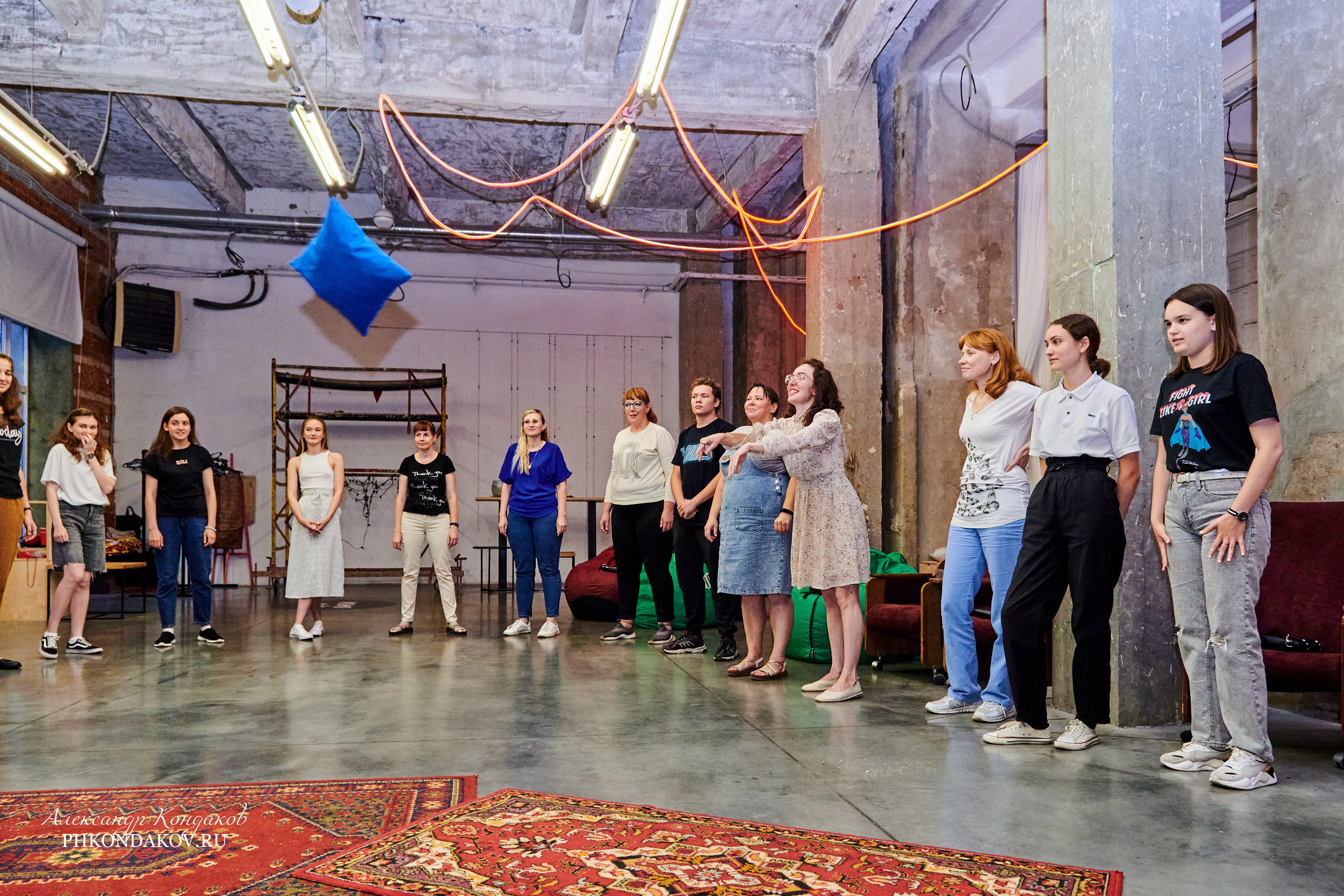 Фотограф события импровизация иваново фотосессия. Фотограф в Иваново: Каталожная съемка одежды и постельного белья, Wildberries