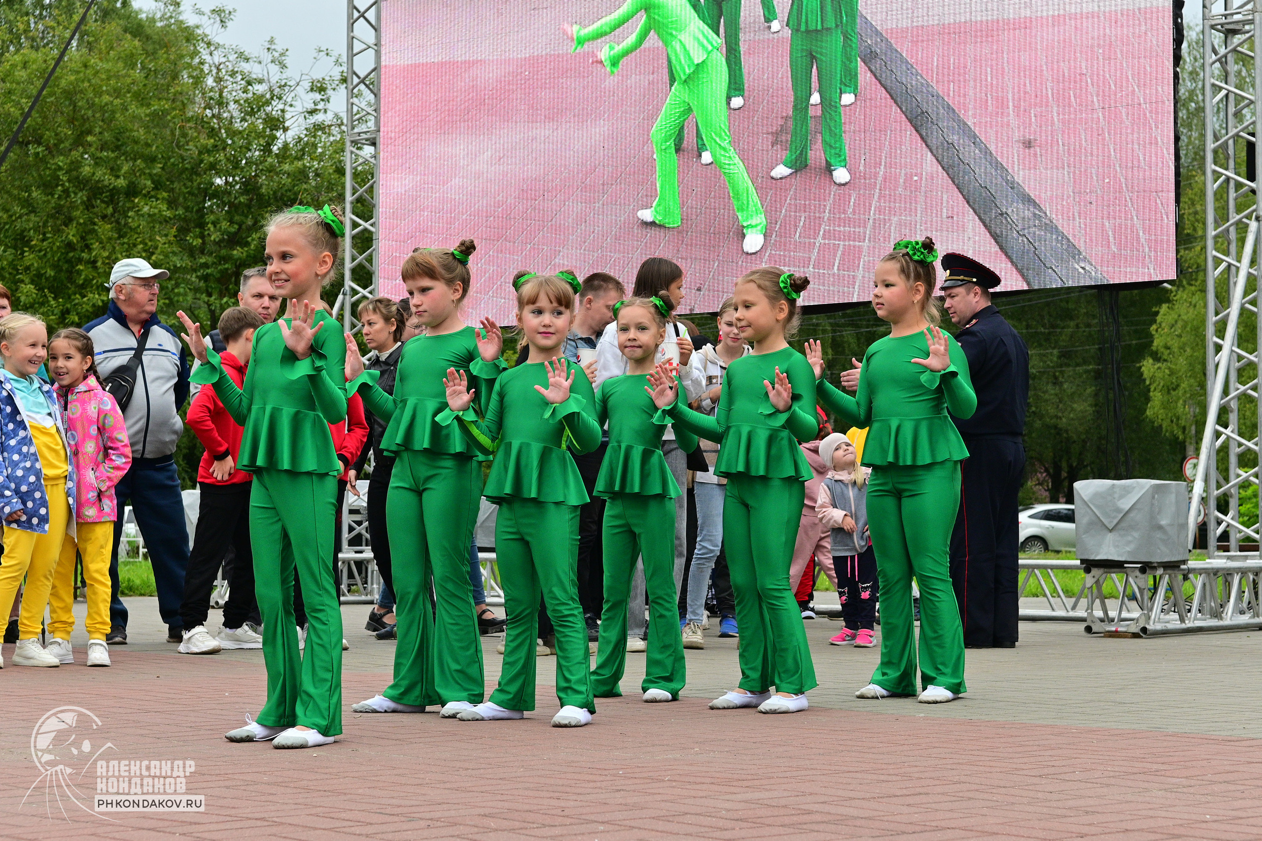 Съемка дня города Заволжск. Фотограф в Иваново: Каталожная съемка одежды и постельного белья, Wildberries