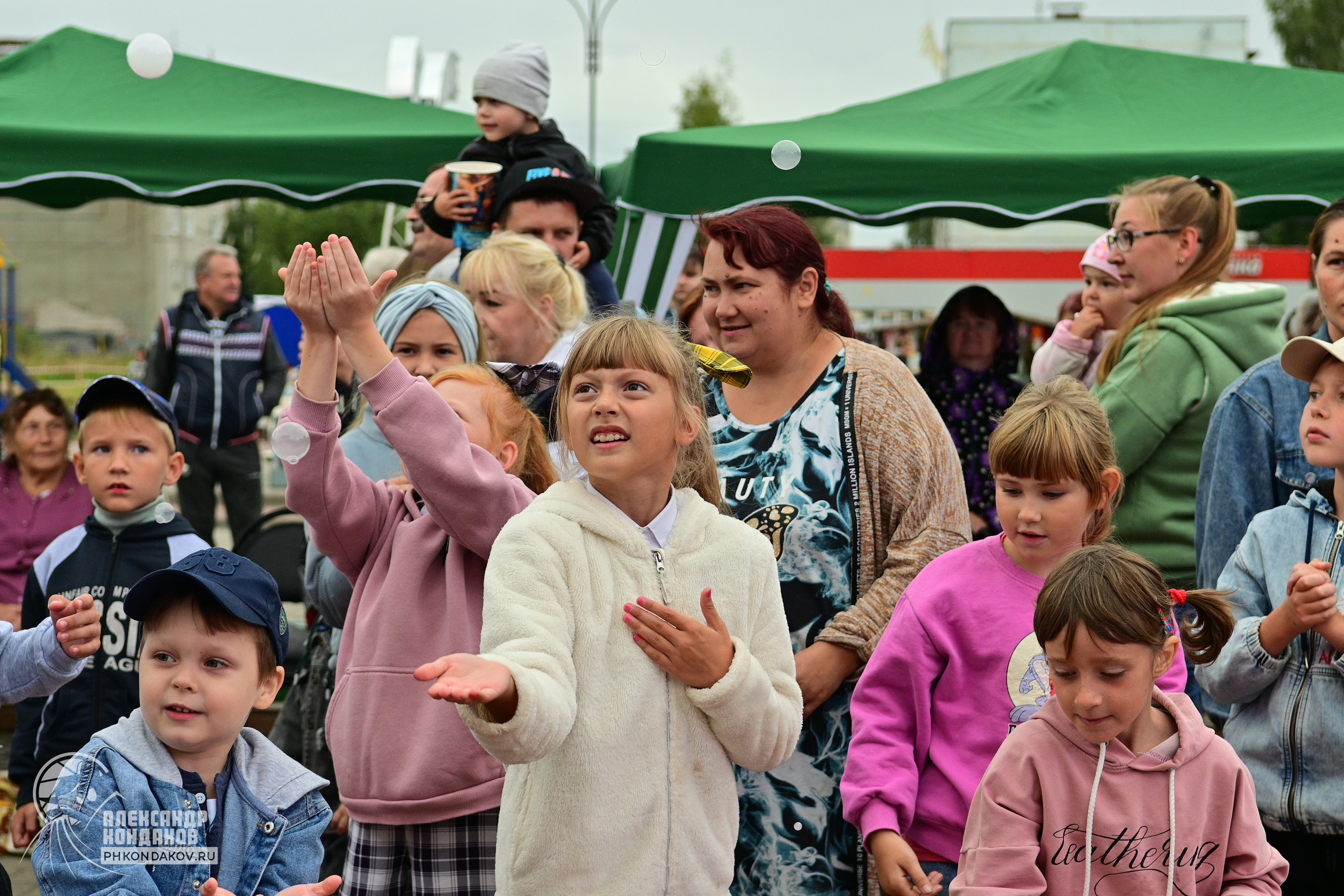Съемка дня города Заволжск. Фотограф в Иваново: Каталожная съемка одежды и постельного белья, Wildberries