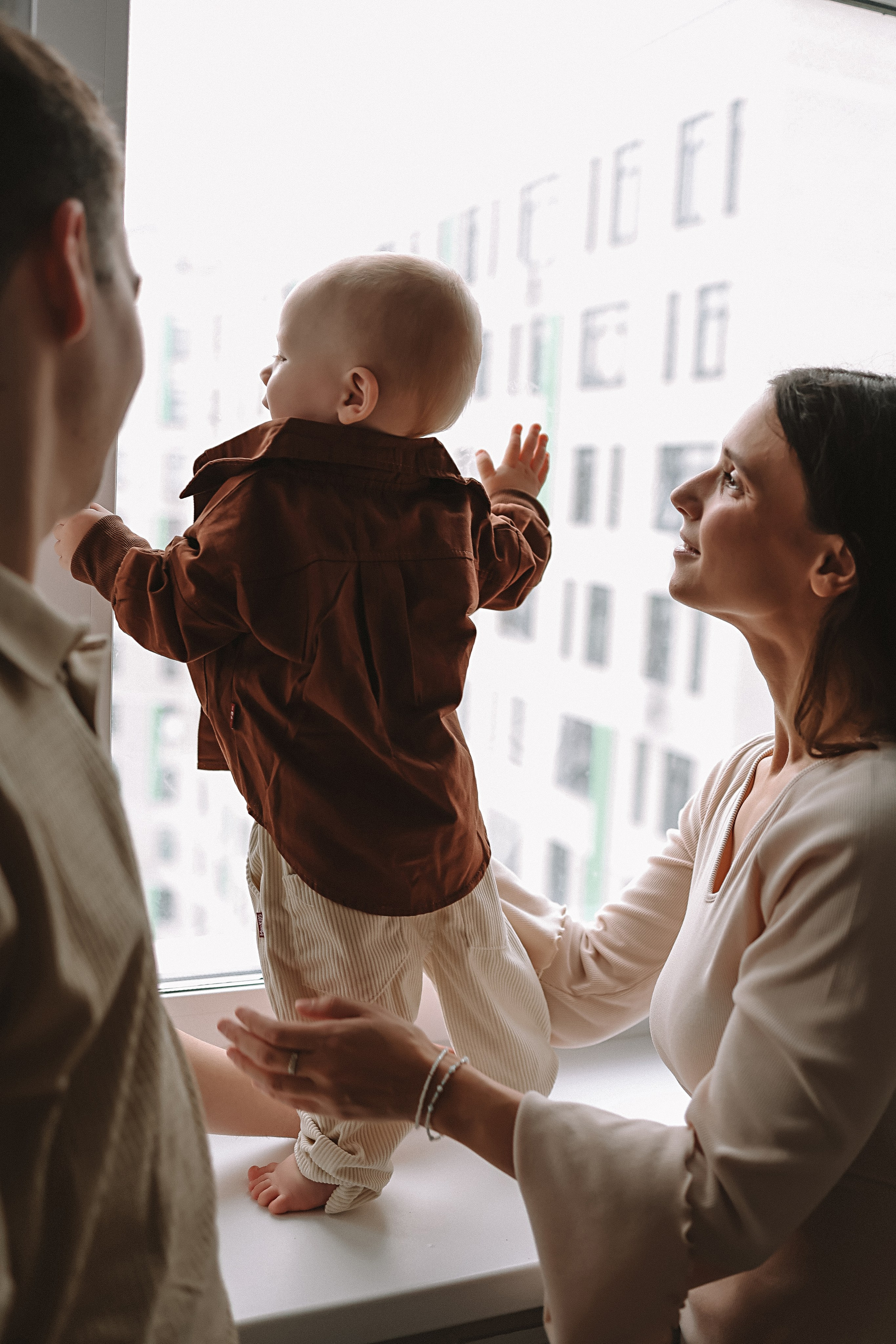 1 год Леону. Семейный фотограф Тюмень, фотограф на роды Салмина Мария