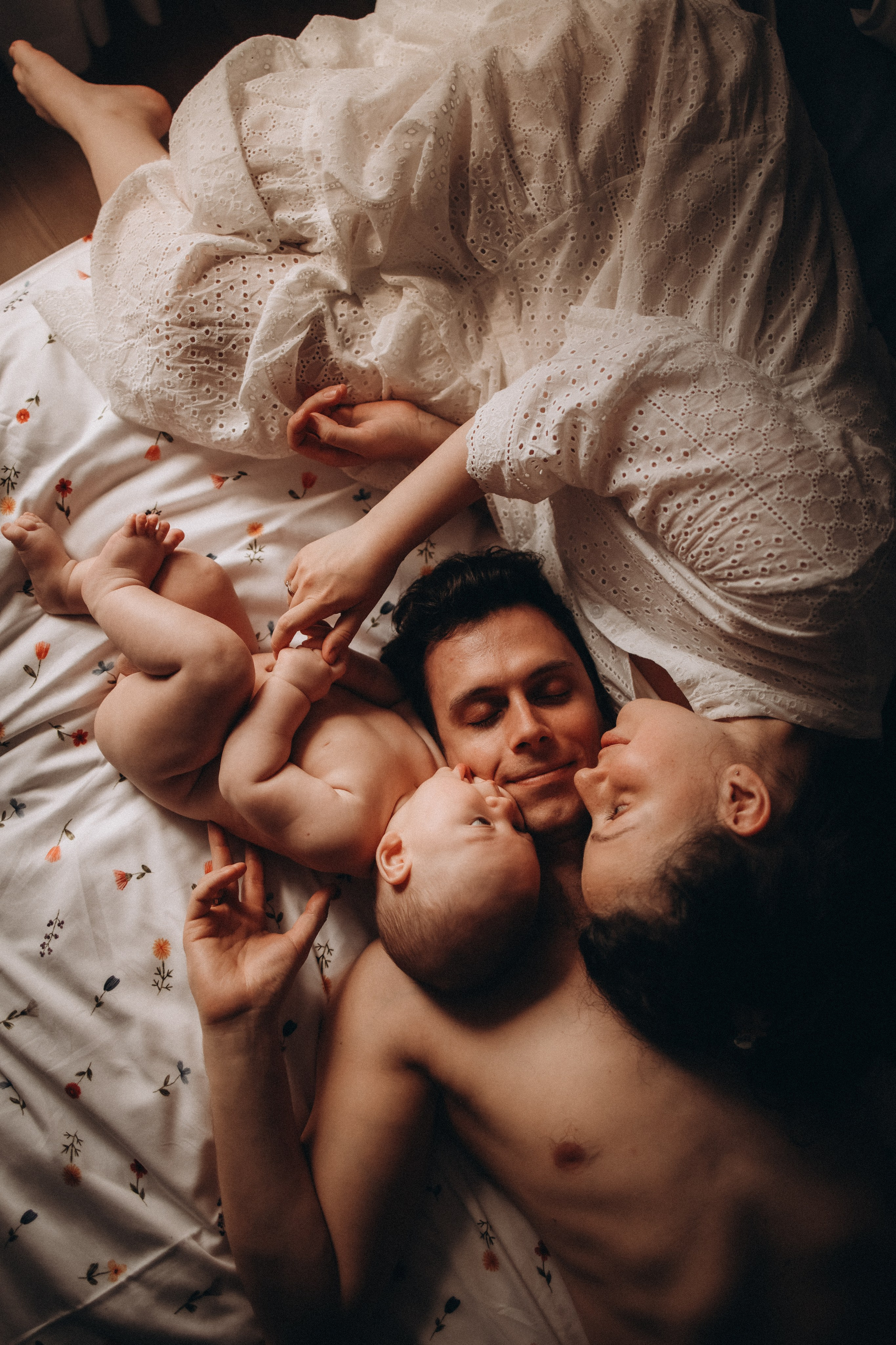 Семейная фотосессия с новорожденным. Семейный фотограф в Москве и Люберцах Юлия Гуськова