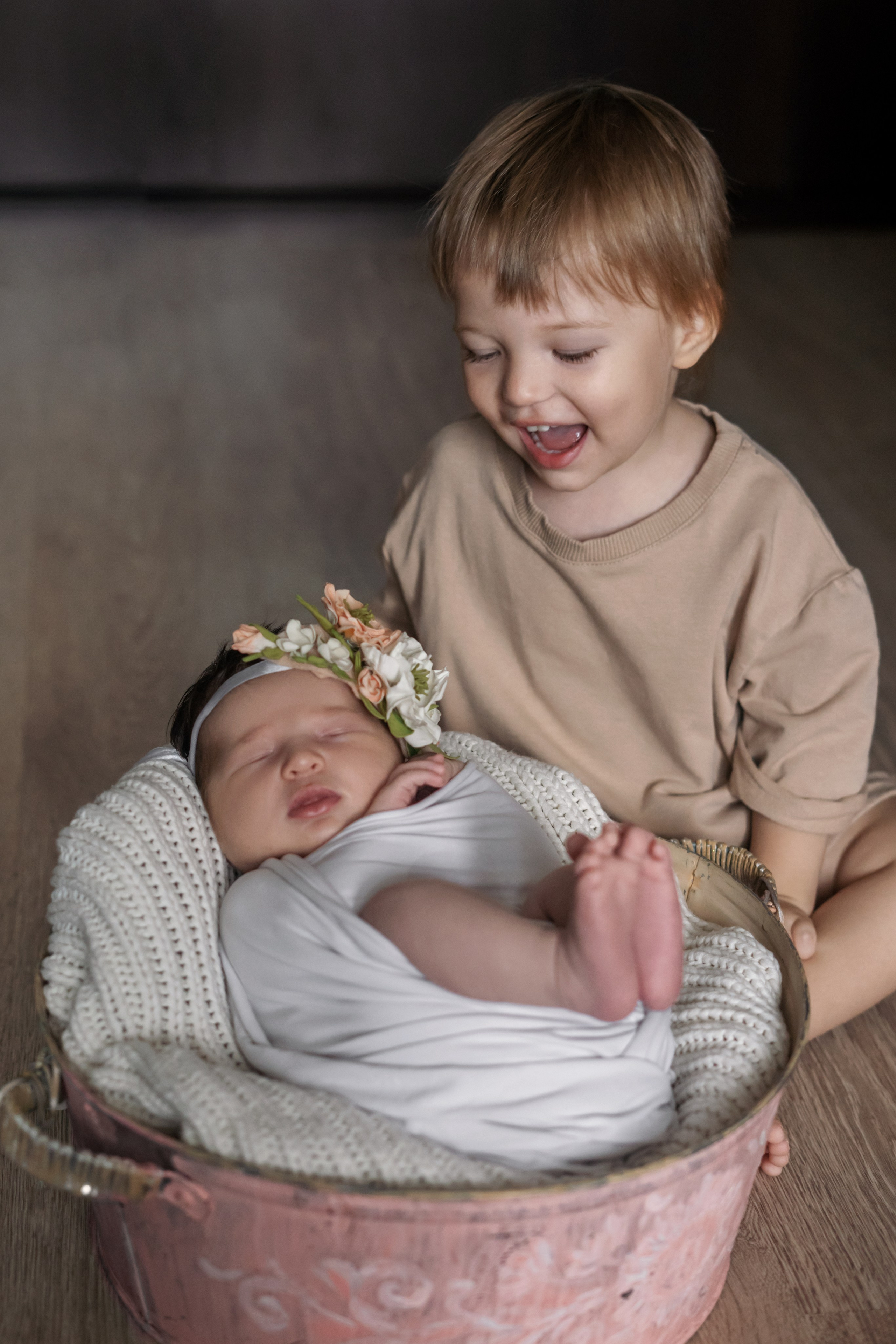 Фото с родителями. Мила Посвит Фотограф новорожденных в Тобольске
