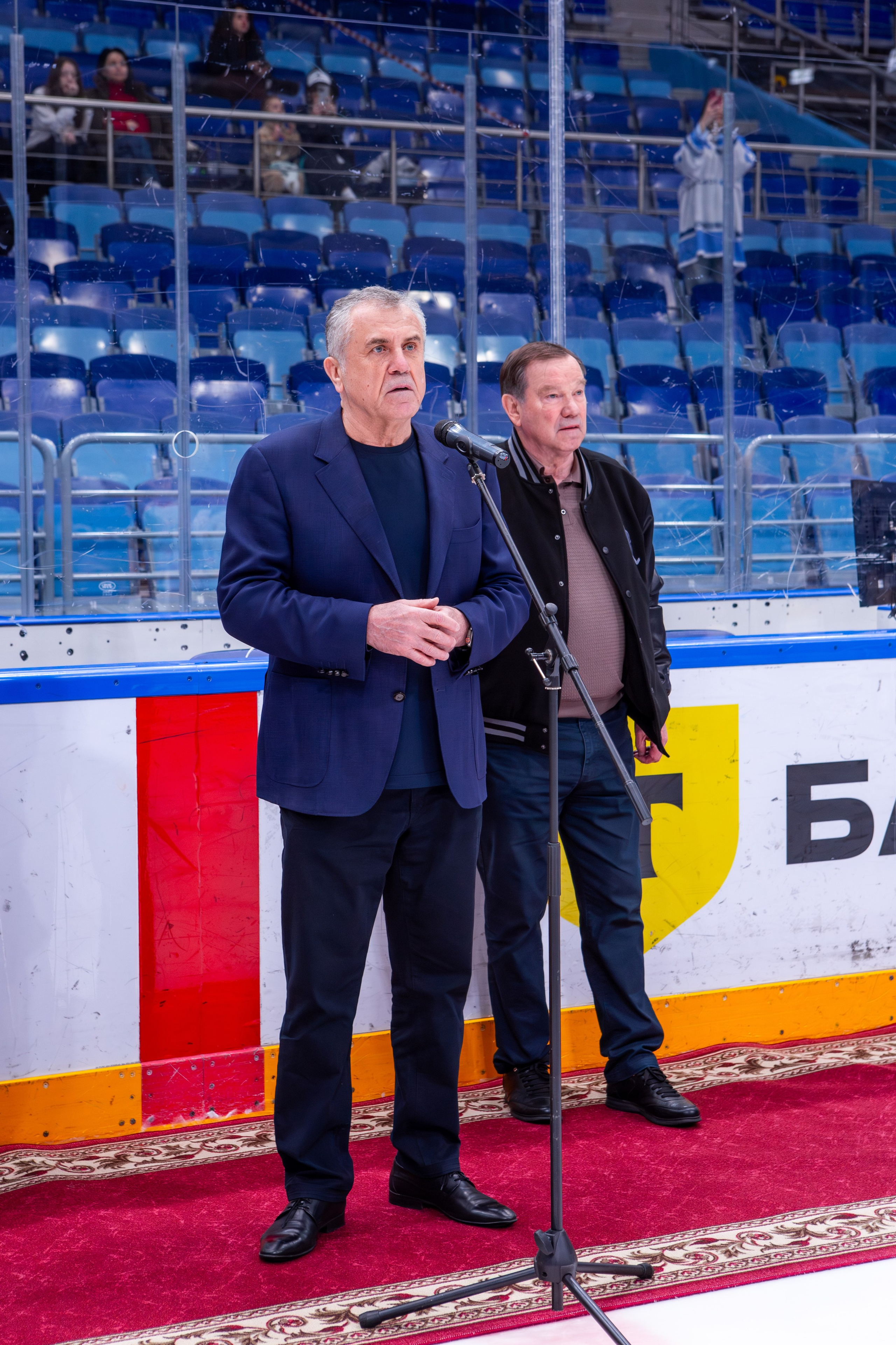 Чемпионат по хоккею. Репортажный, семейный, свадебный, портретный фотограф