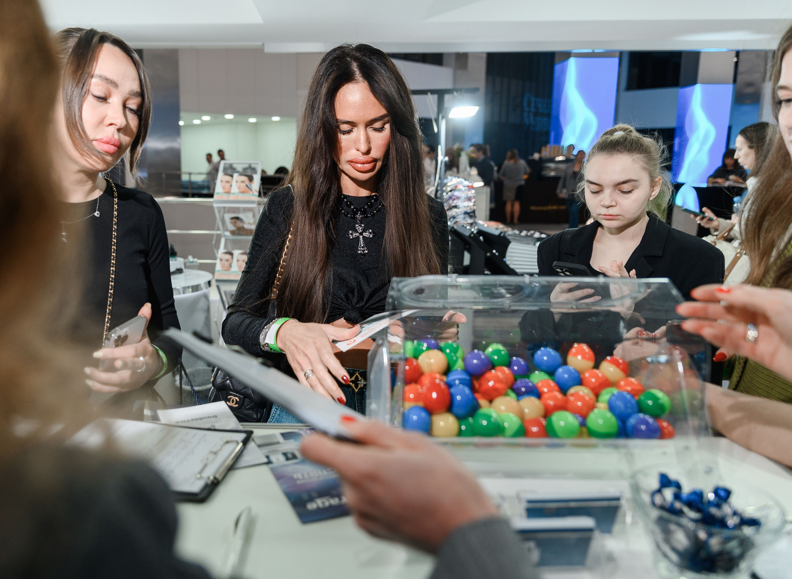 СТЕНДЫ. PRO-AGELESS