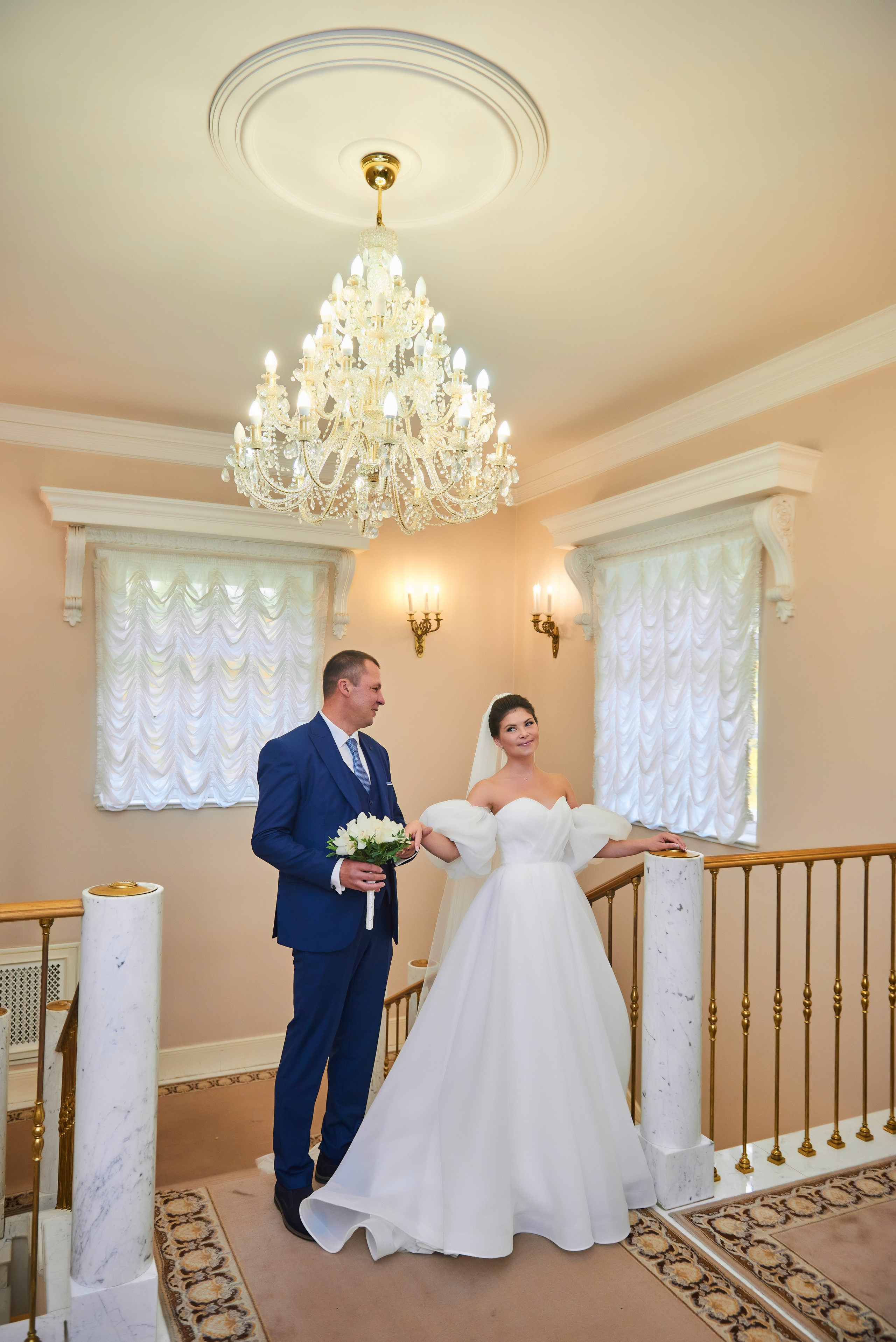 Осенняя свадебная прогулка в Екатерининском парке в Пушкине. Портретный, семейный и свадебный фотограф в Санкт-Петербурге и в Пушкине Ширяев Денис