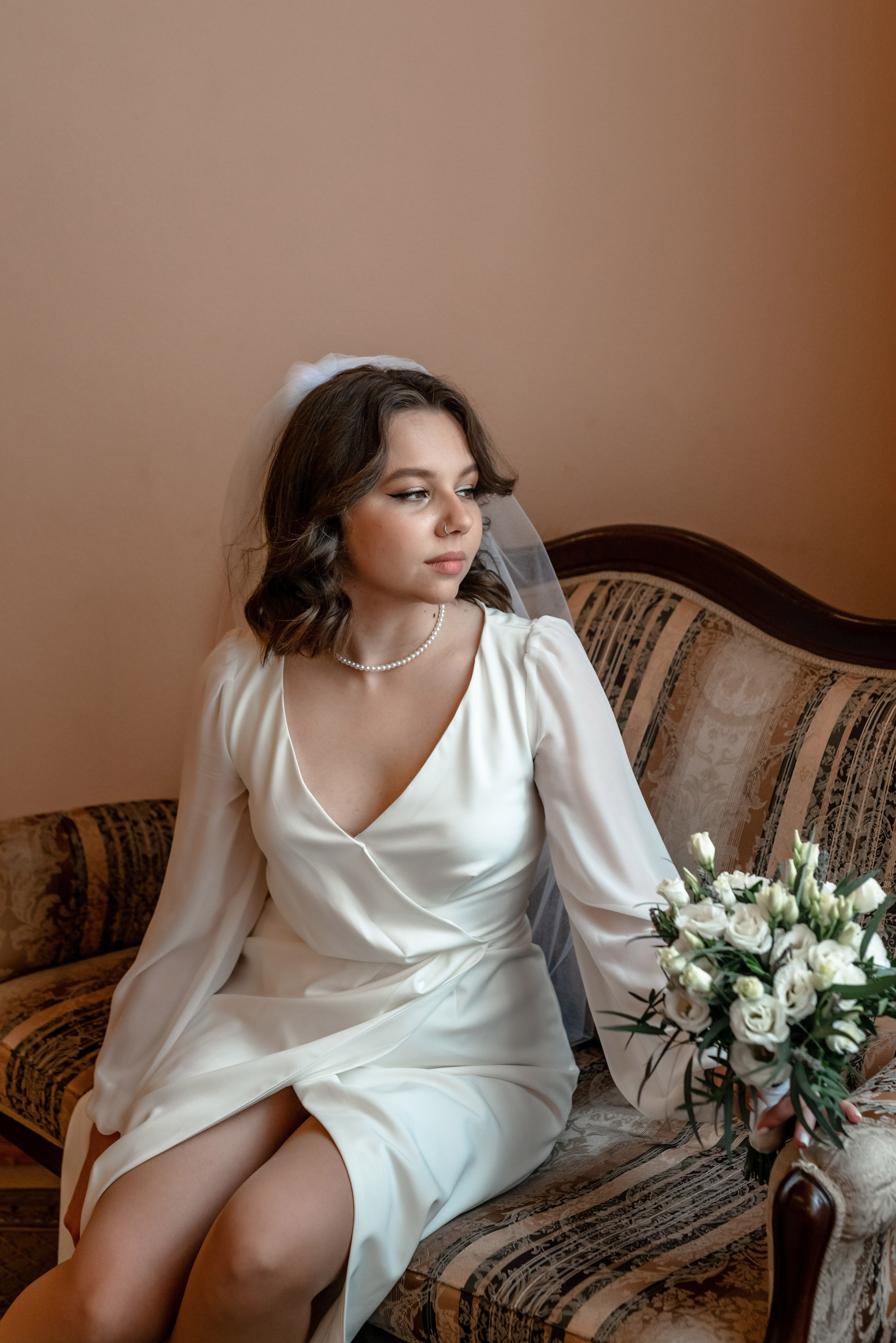 Ксения и Егор (фотосессия в ЗАГСе Петроградского района, Ботаническом саду с сакурой). Портретный, семейный и свадебный фотограф в Санкт-Петербурге и в Пушкине Ширяев Денис