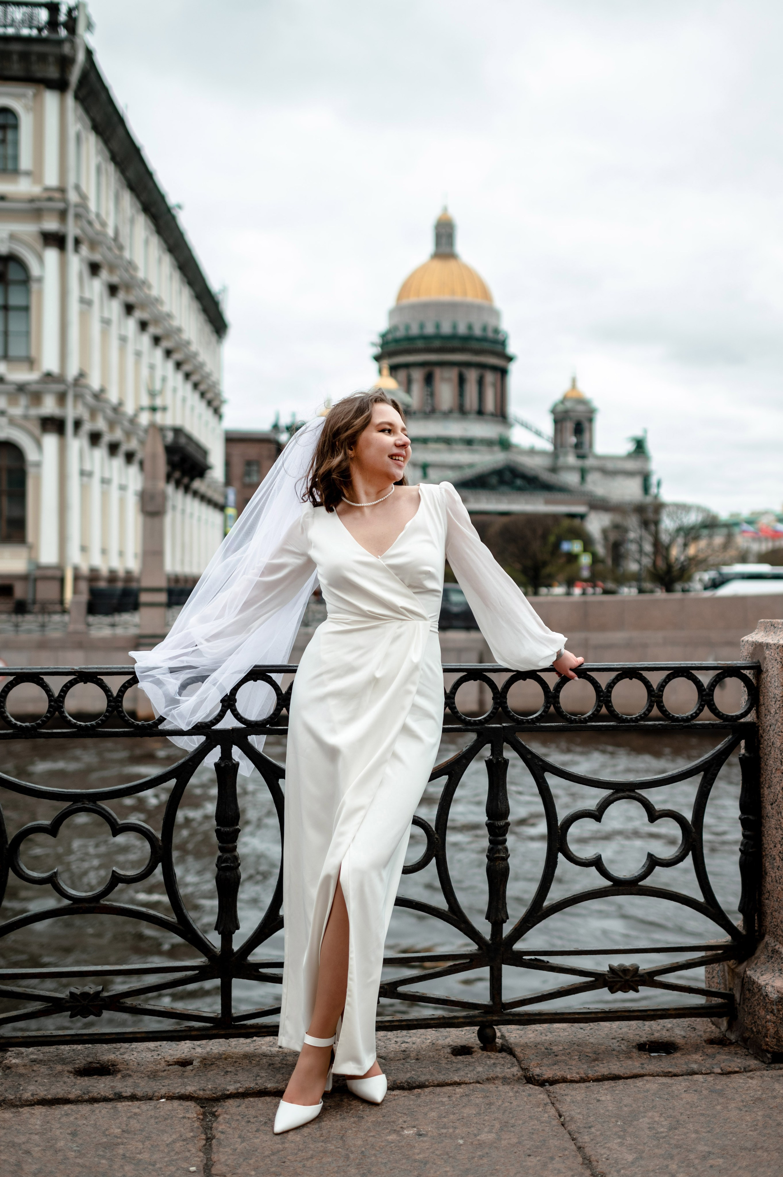 Ксения и Егор (фотосессия в ЗАГСе Петроградского района, Ботаническом саду с сакурой). Портретный, семейный и свадебный фотограф в Санкт-Петербурге и в Пушкине Ширяев Денис