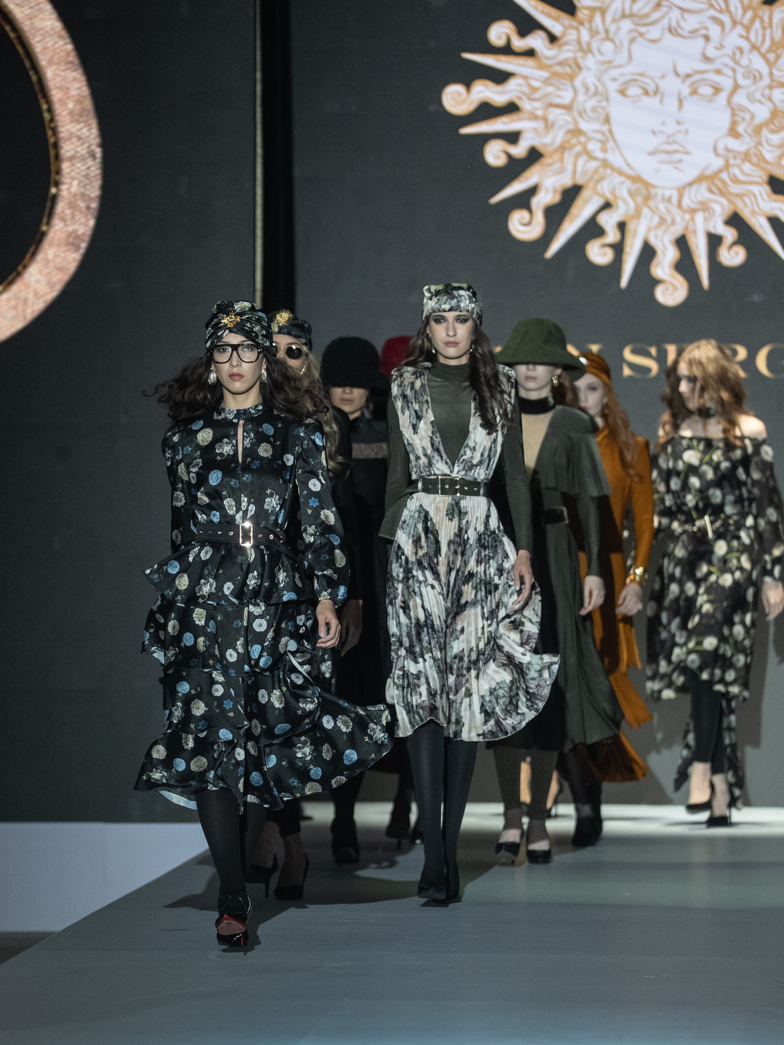 EURASIAN FASHION WEEK Sun Sergio. Сайт Алматинского НЮ АРТ, будуар и фэшн фотографа Дениса Карпенко