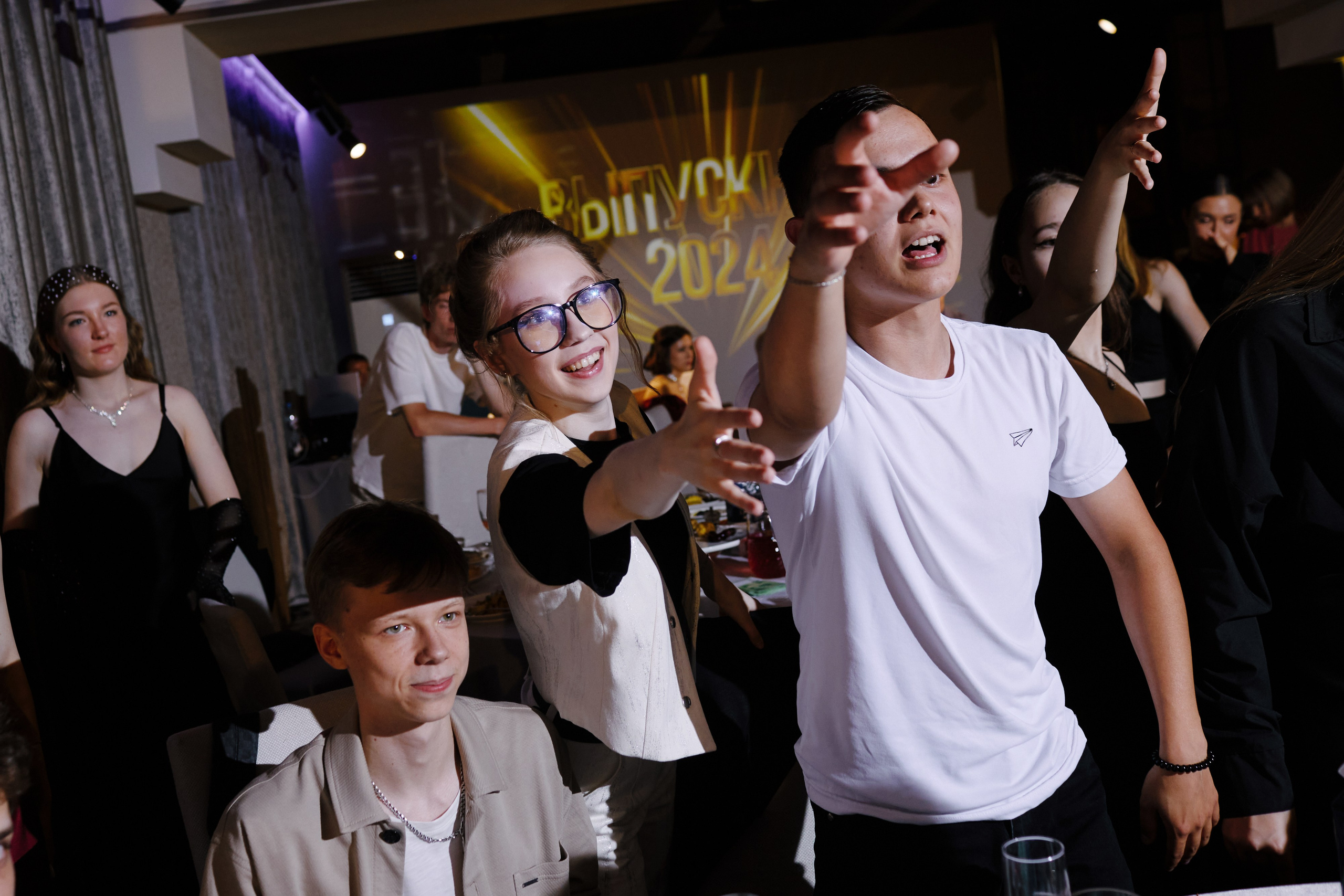 Выпускной 11кл. Портретный и свадебный фотограф в Екатеринбурге Владимир ЛузинЛузин