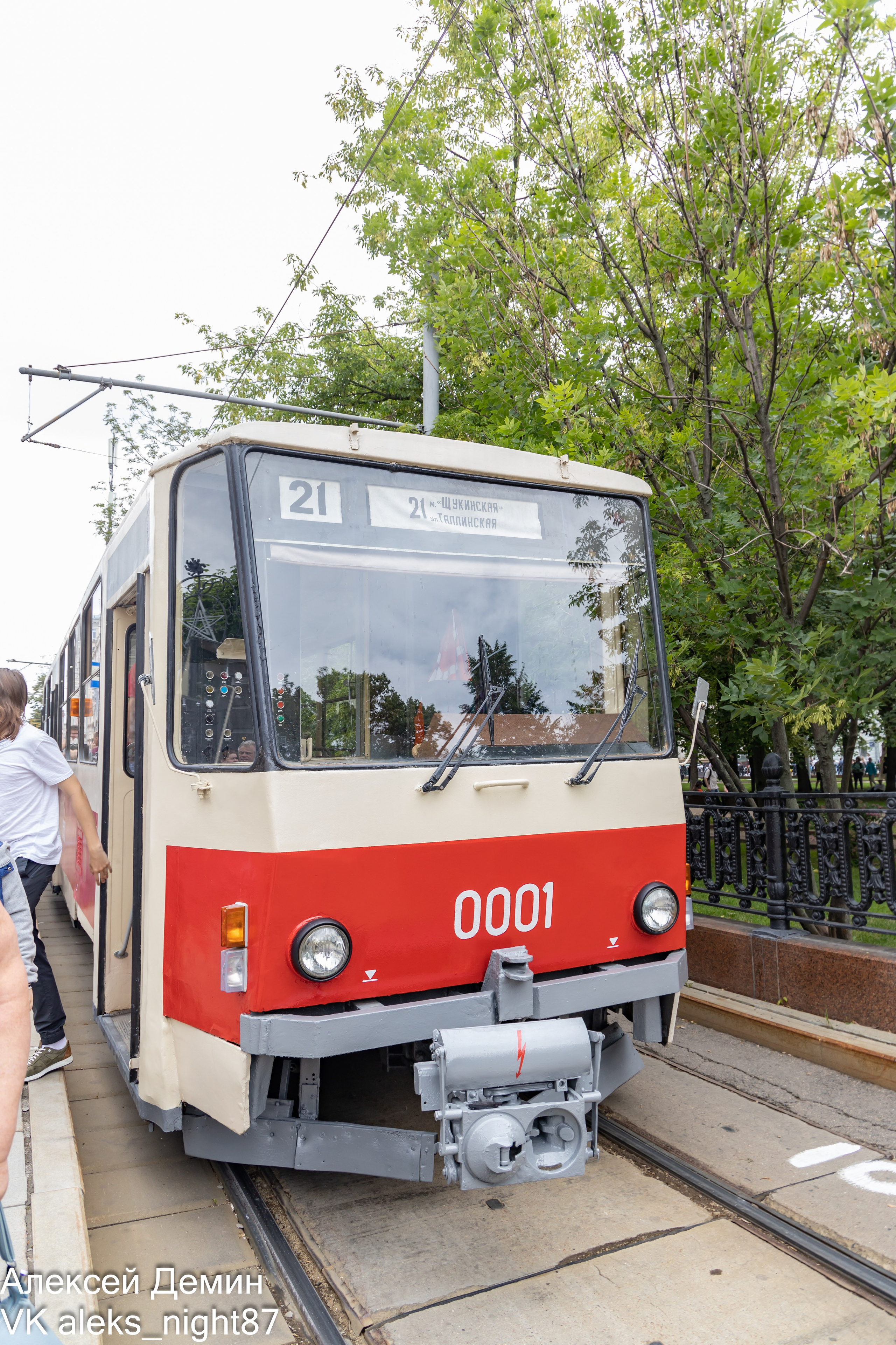 Ретро парад трамваем Москва 2023. Репортажный, семейный и студийный фотограф в Москве Демин Алексей