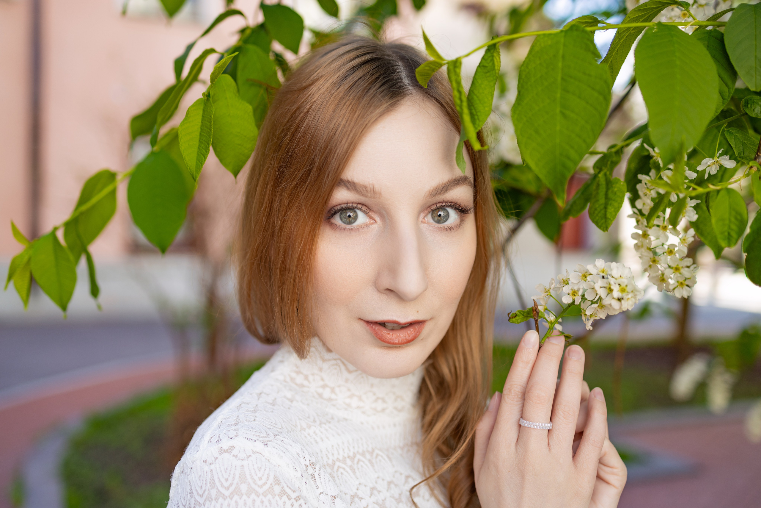 Весенняя прогулка с Еленой по Патриаршим. Репортажный, семейный и студийный фотограф в Москве Демин Алексей