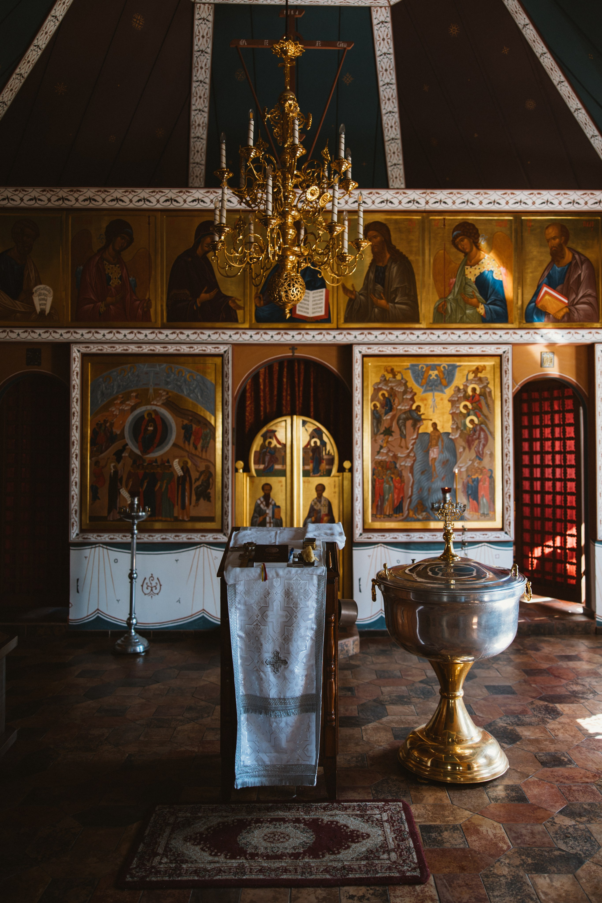 Маргарита, Храм Троицы Живоначальной в Хорошеве. Свадебный фотограф | Москва