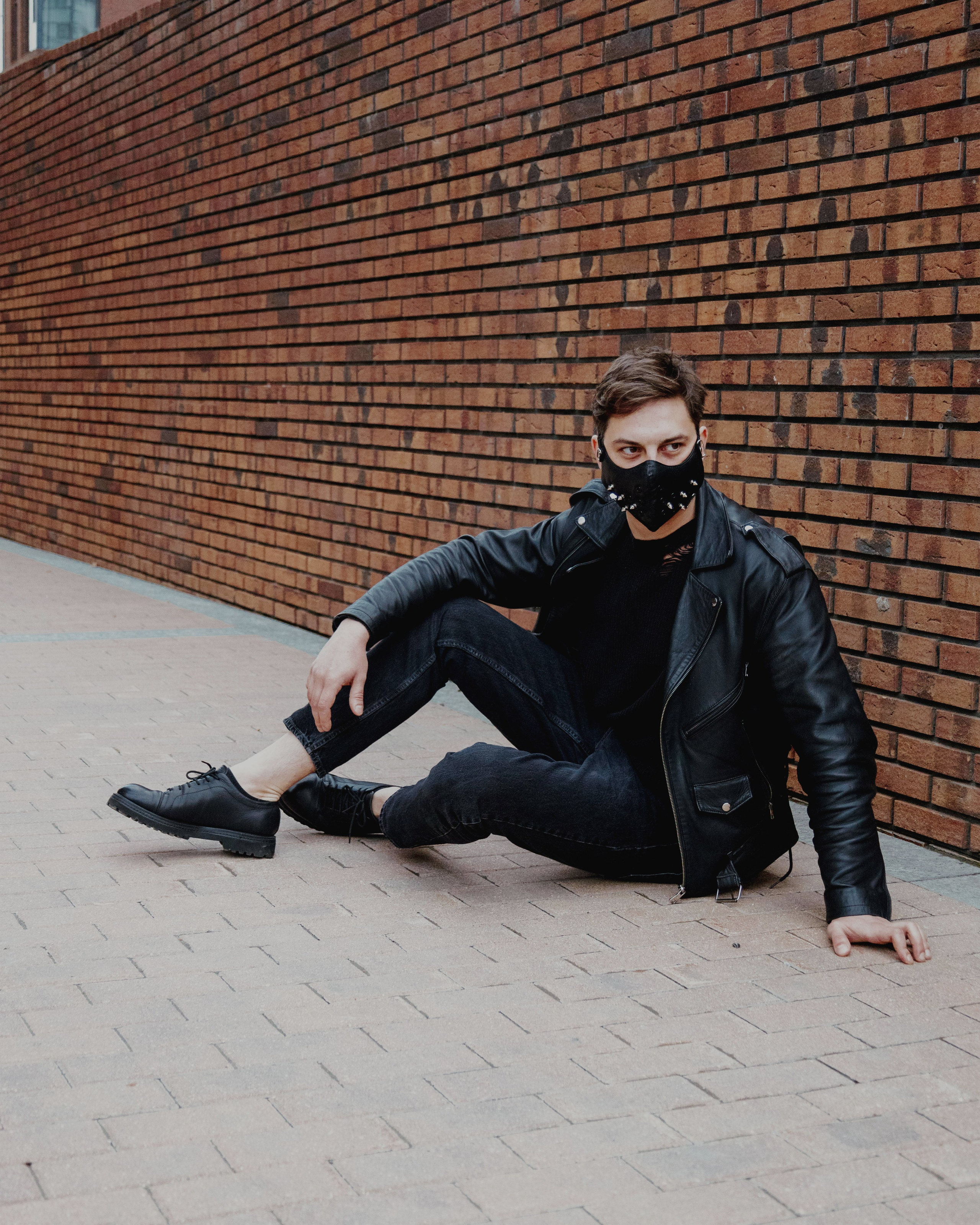 Иван — Весь мир идет на меня войной. Индивидуальный фотограф в Москве