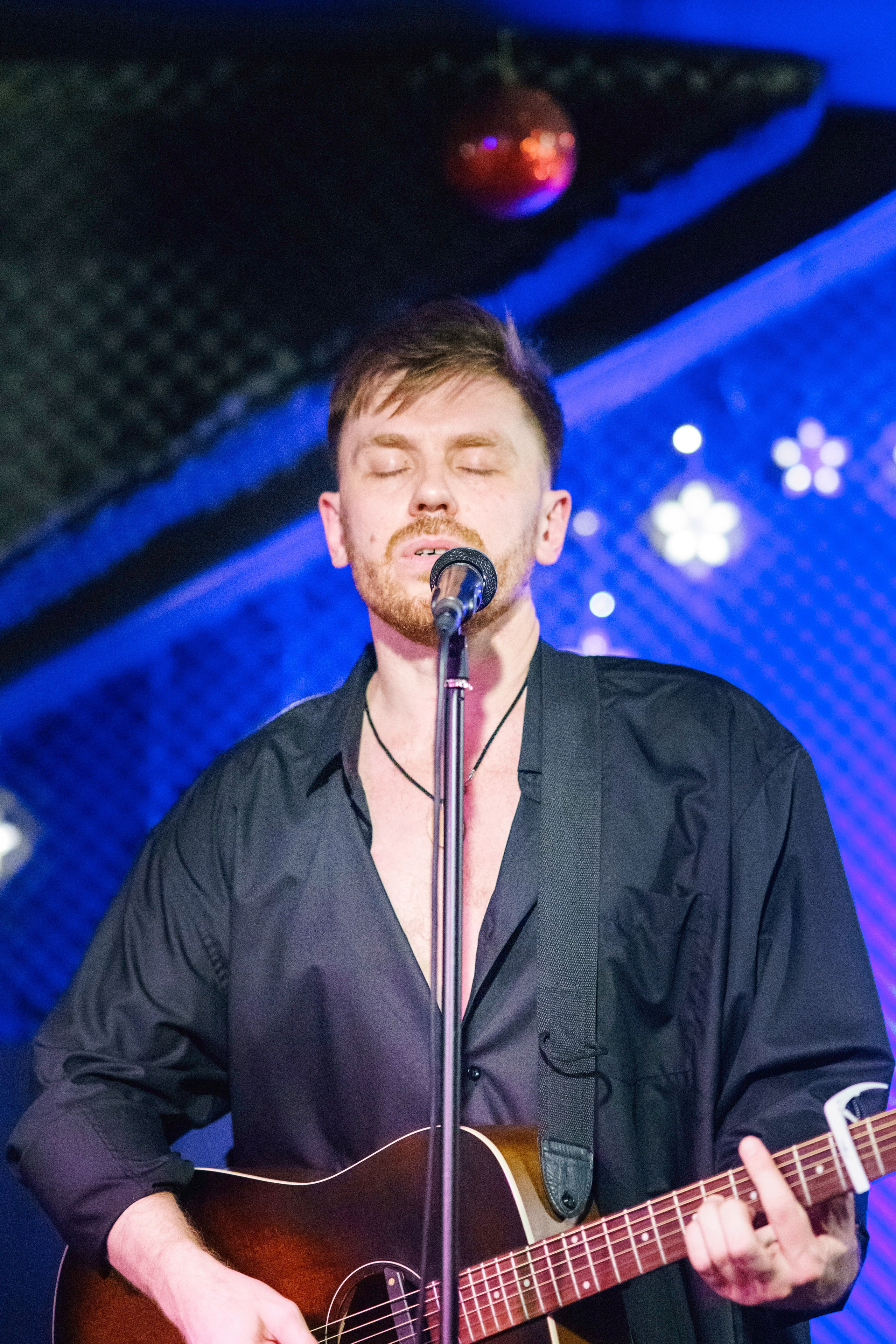 Концерт группы Тони Мак в баре Debaser. Фотограф в Санкт-Петербурге Ибрагимова Алина