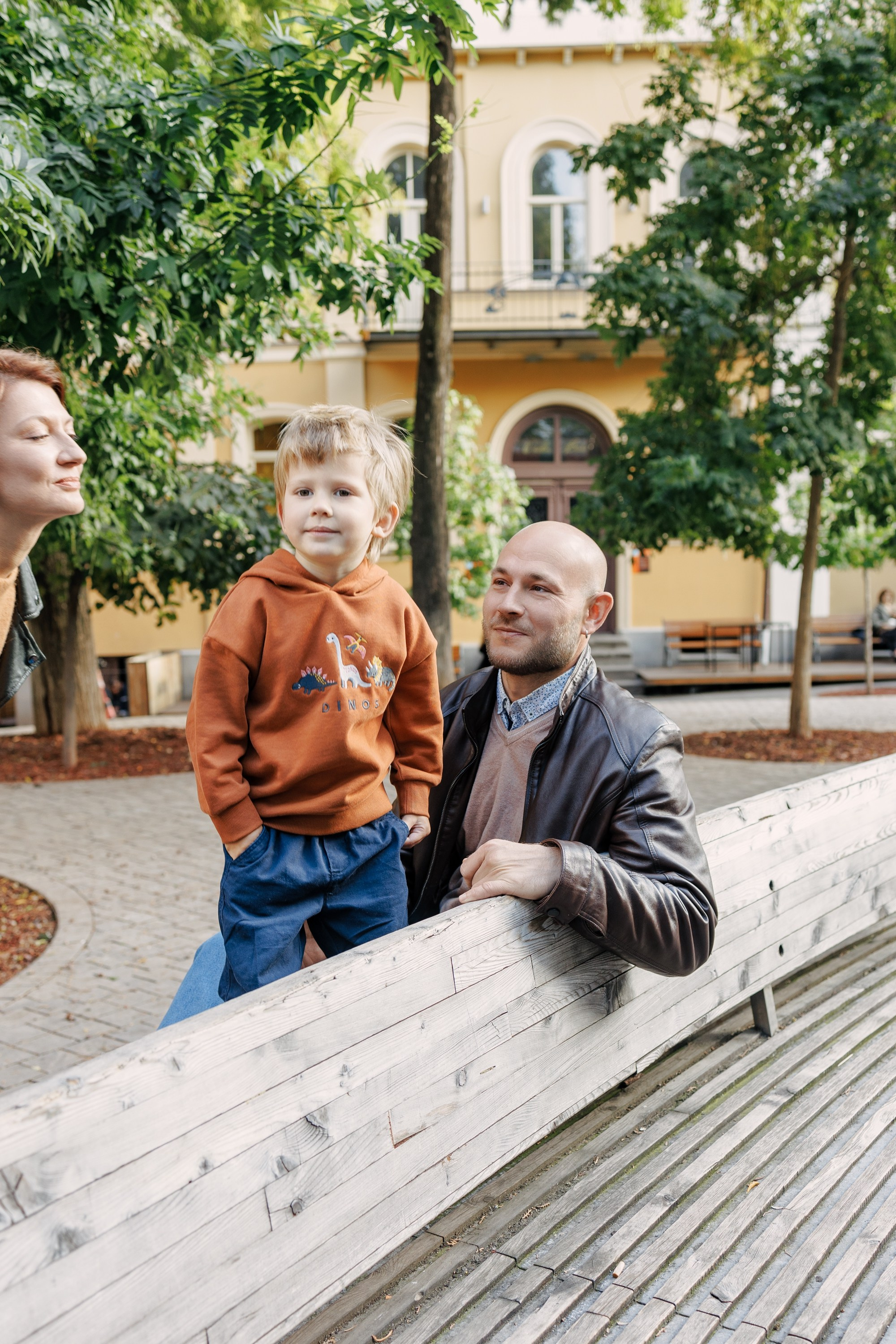 Family photoshoot in Tbilisi, Georgia. Fedor Lemeshko — Destination Wedding and Family Lifestyle photographer
