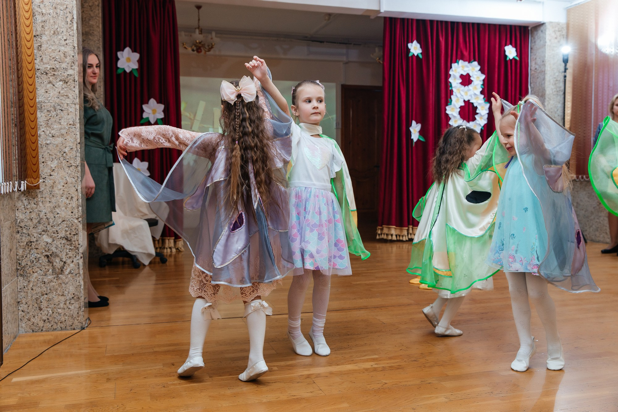 Детский сад № 93 — Утренник (10.03.2023). Свадебный и семейный фотограф Крамар Наталья