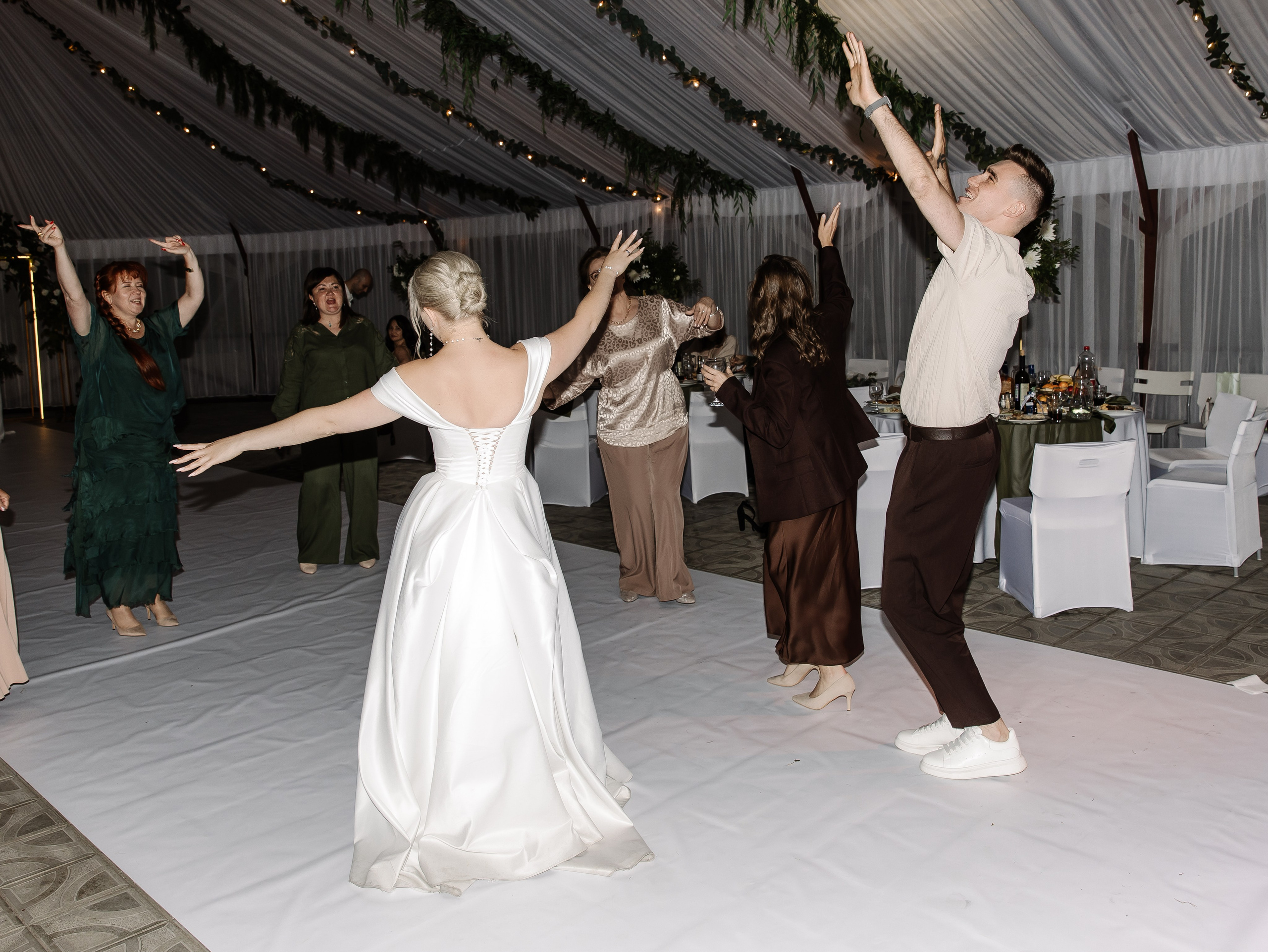 Дмитрий и Арина. СВАДЕБНЫЙ ФОТОГРАФ ЧЕЛЯБИНСК