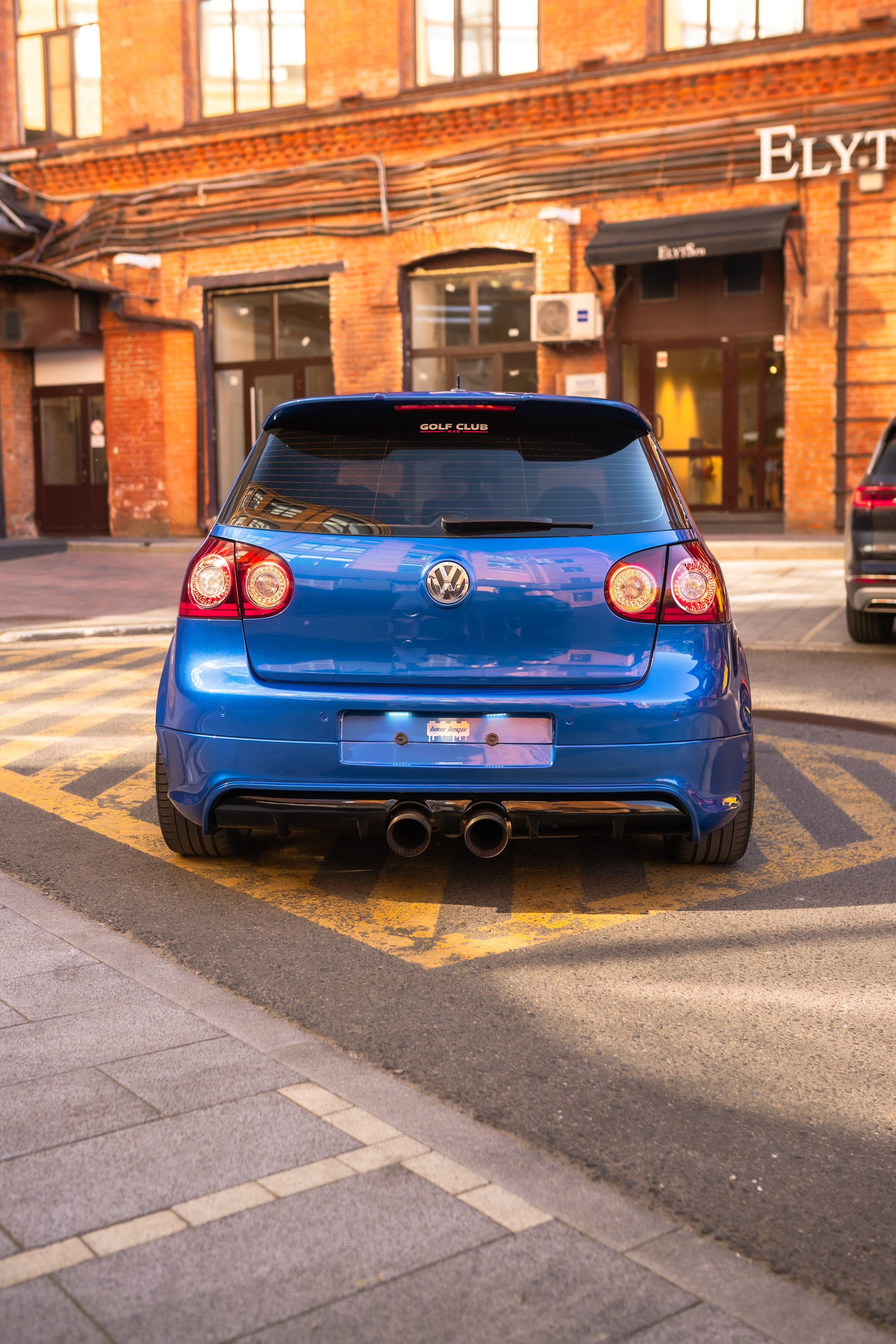 Golf GT. Mirllaev
