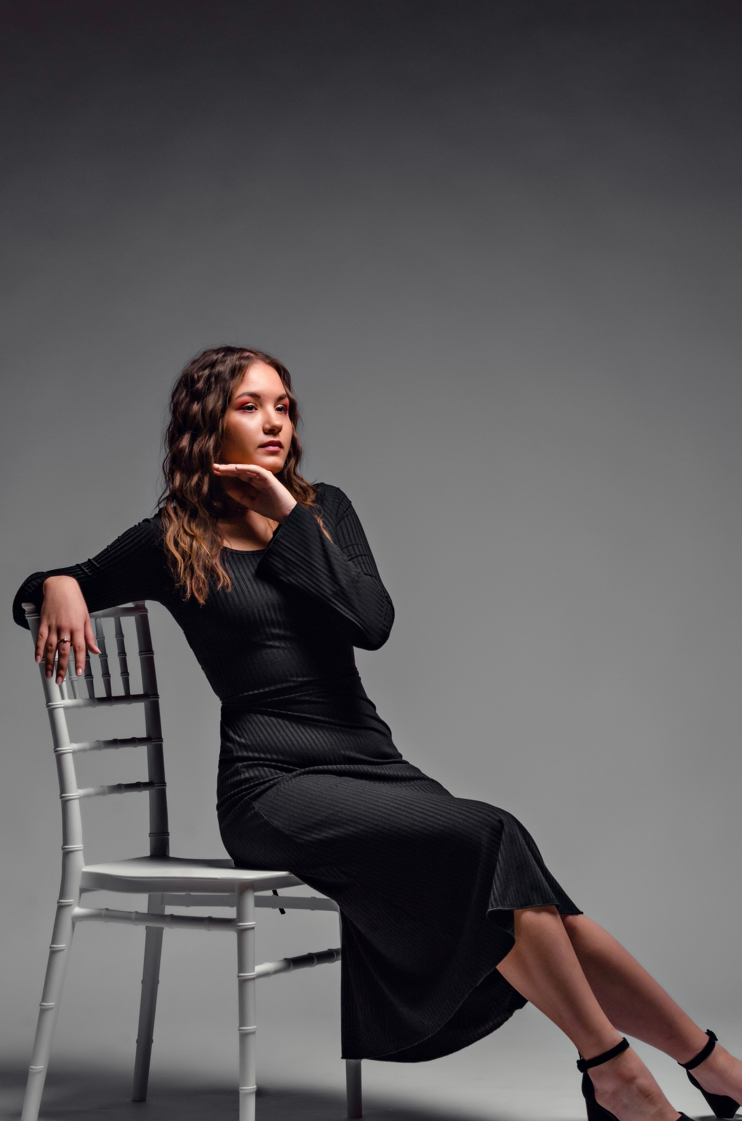 Съемки в студии. Индивидуальные, семейные, студийные съемки в Серпухове и за пределами