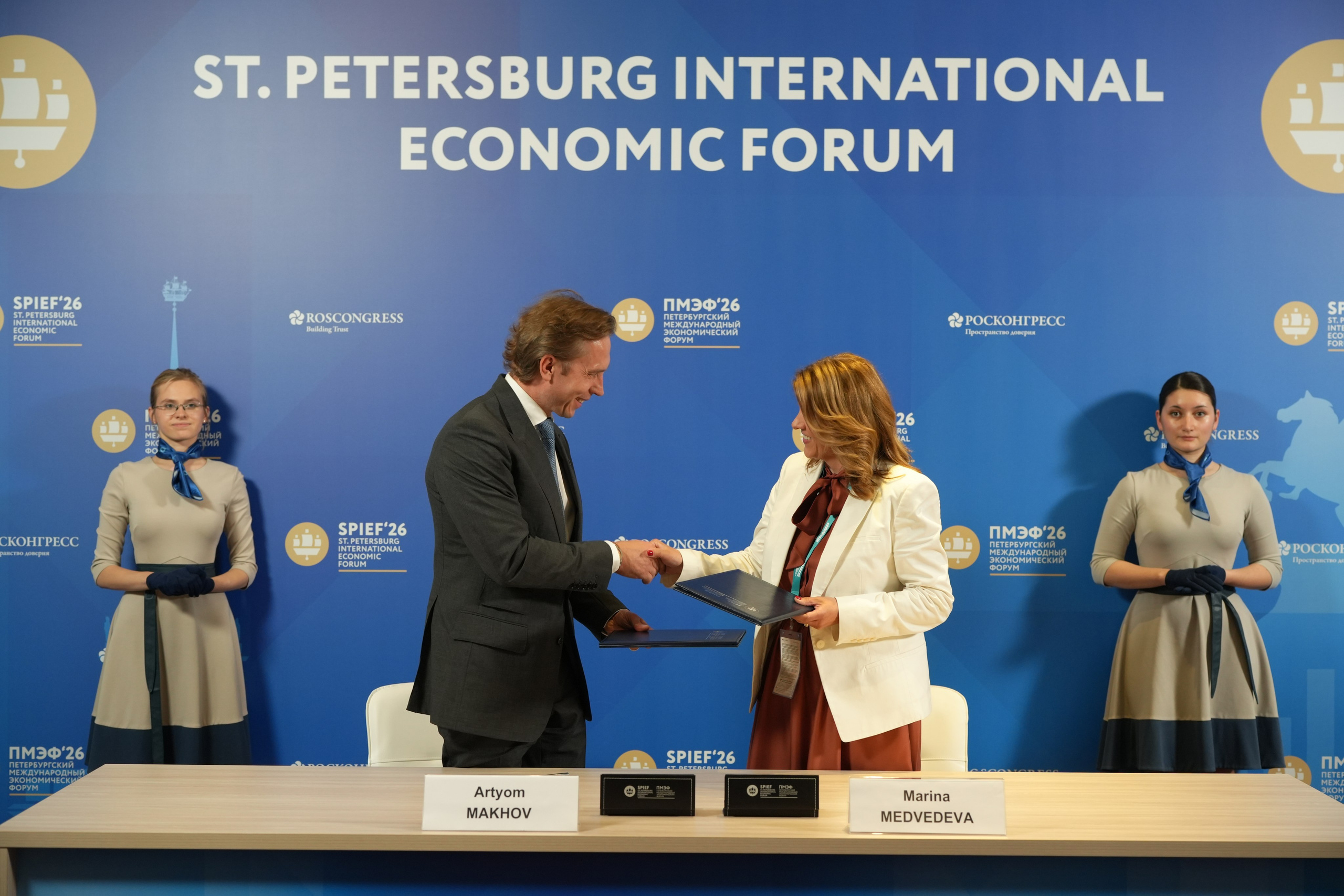 ПМЭФ 2026. Фотограф-видеограф в Санкт-Петербурге Владимир Нестеров