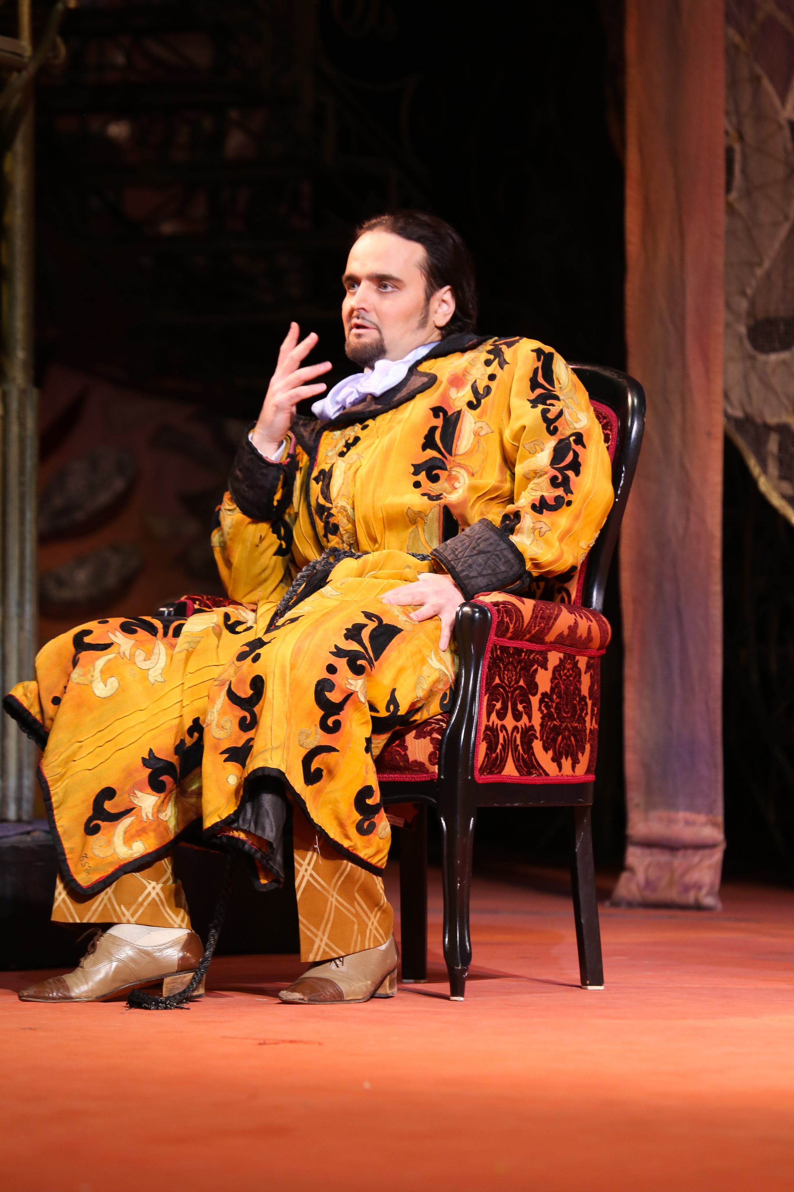 Летучая мышь в Московской оперетте. Дарья Письменюк / Darya Leitstern — фотограф, музыкант, журналист, путешественник