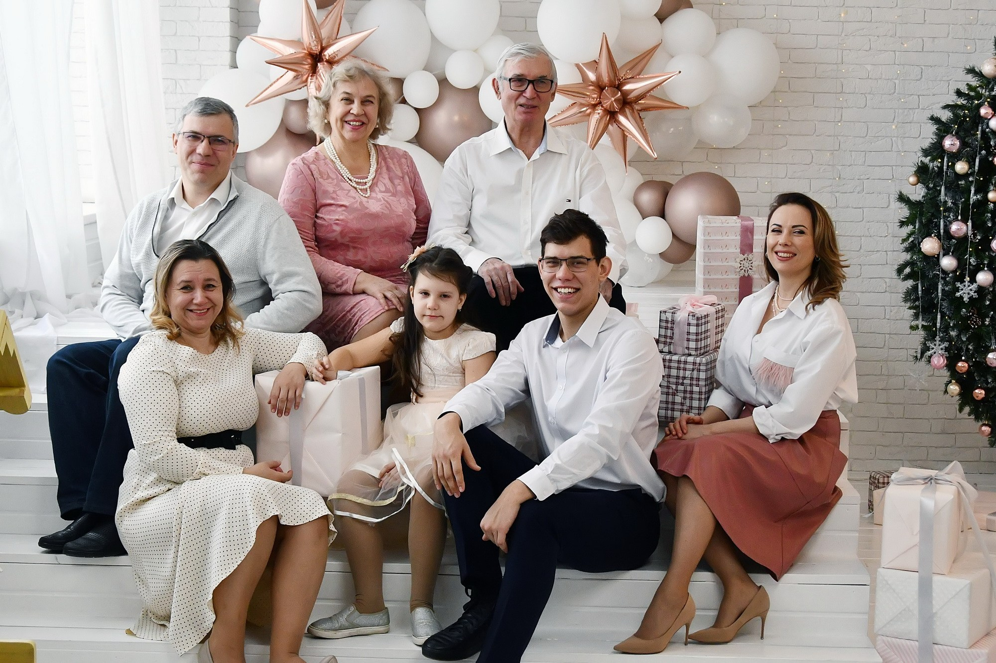 В студии. Семья. Репортажный и детский фотограф в Новосибирске