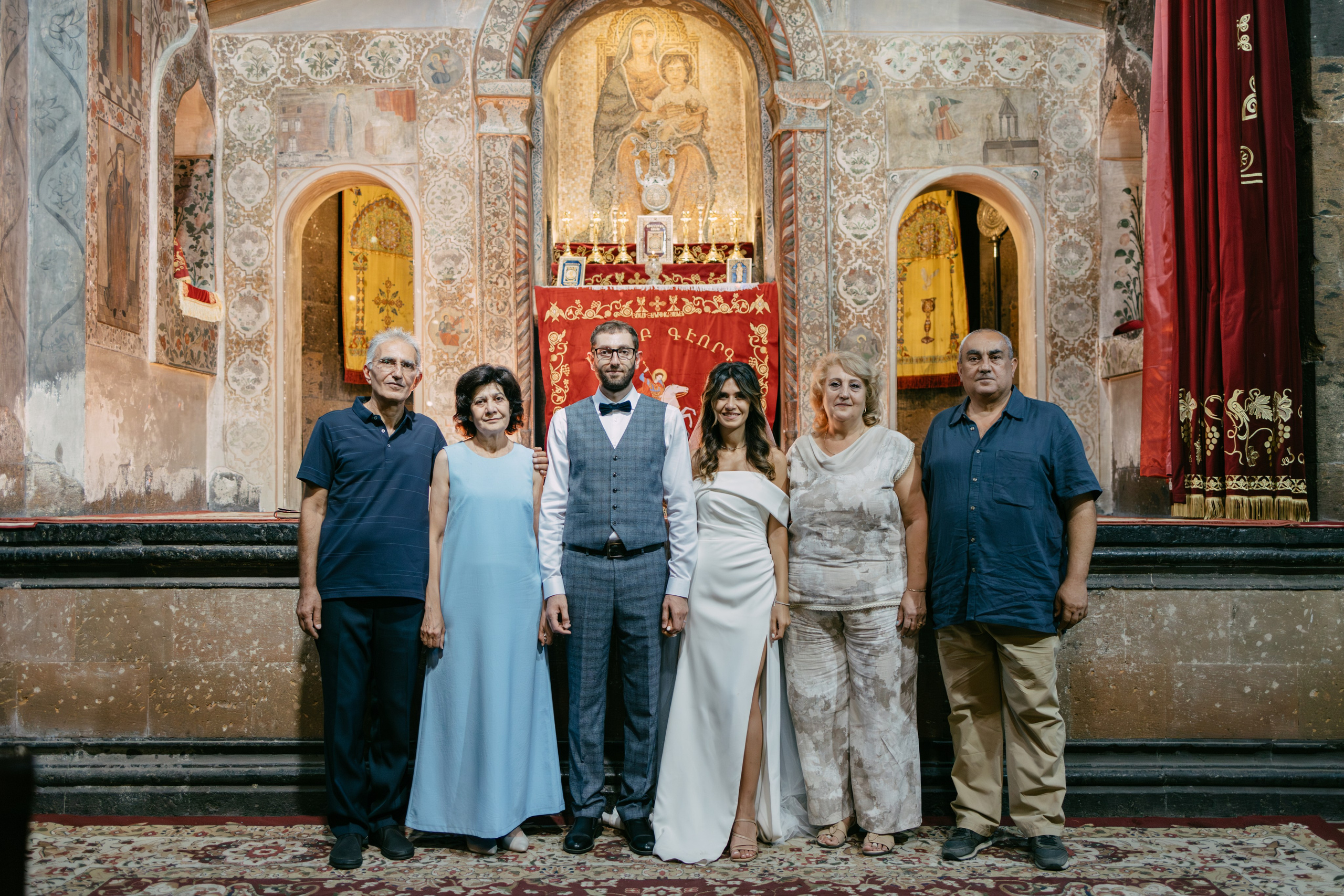 Свадьба Мери и Арама в храме Мухни. Фотограф в Армении Женя Гилевич