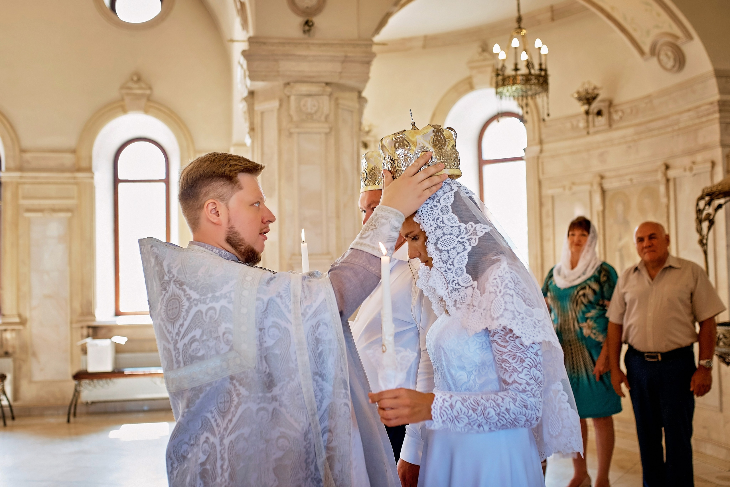 Венчание Ирина и Владимир. Фотограф на Крещение и Венчание в Барнауле