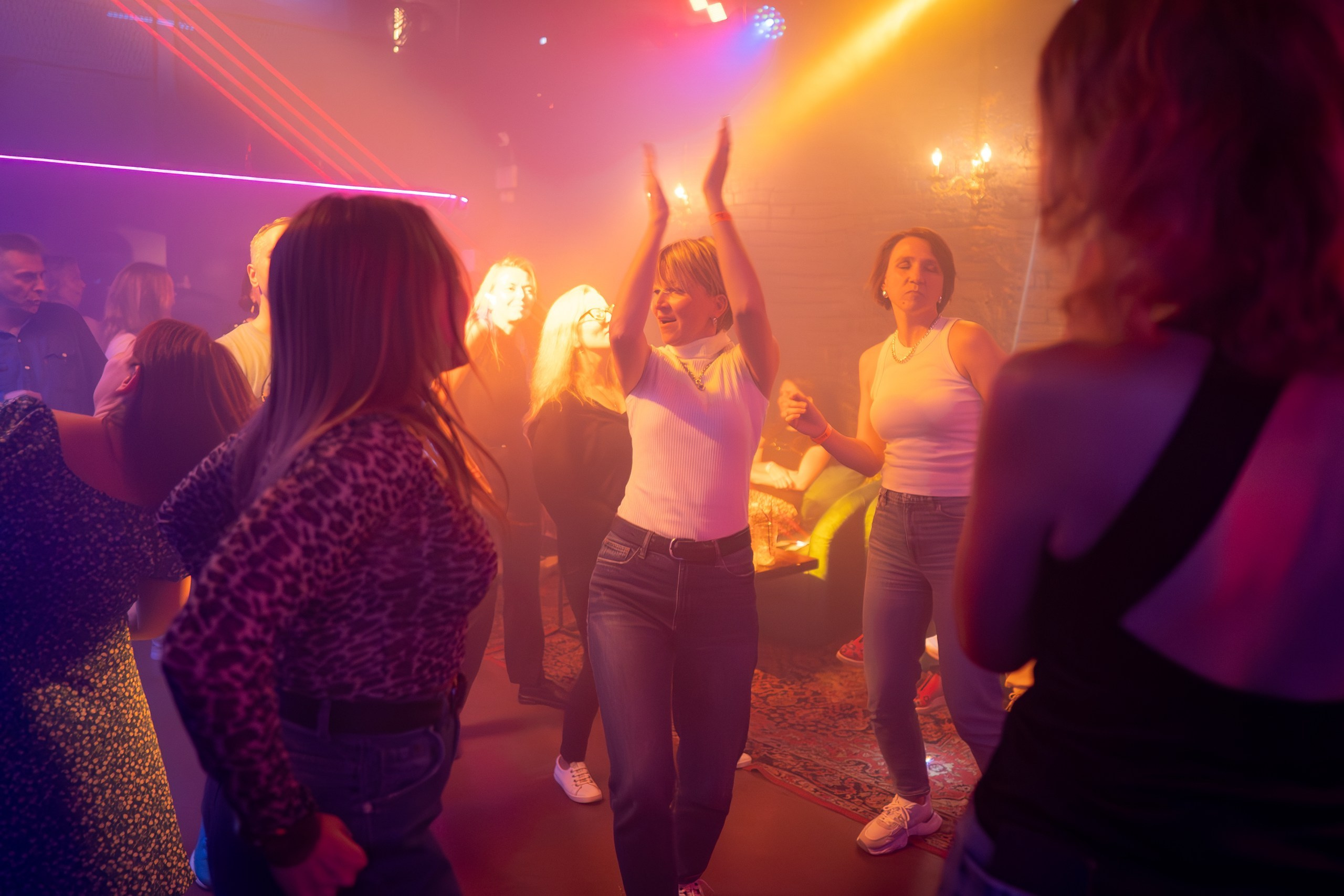 Клубная | 26.09.2025. Галерея Фантим