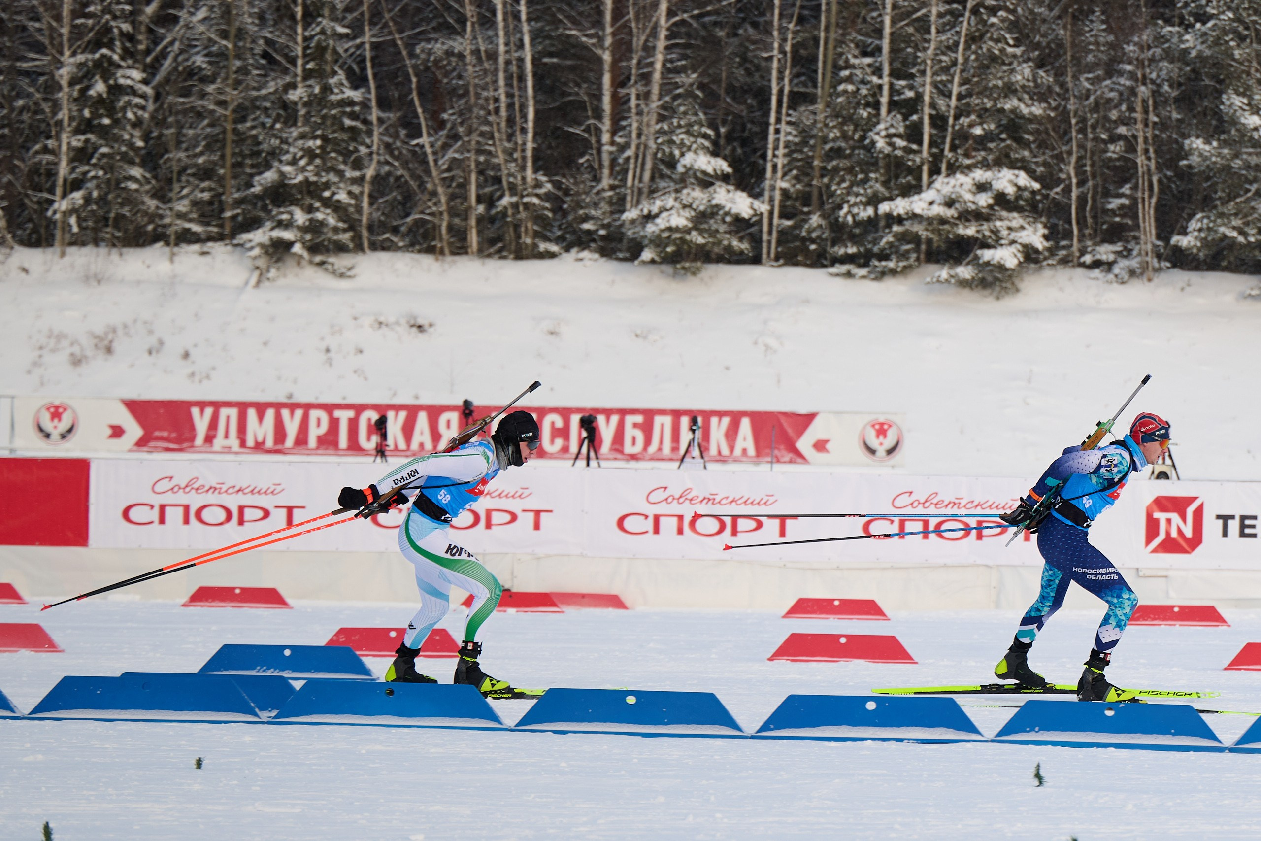 Биатлон. Чемпионат России — 2024/2025, 3-й этап, Ижевск. Спринт. Мужчины. Спортивный репортажный фотограф в Ижевске Сергей Мерзляков