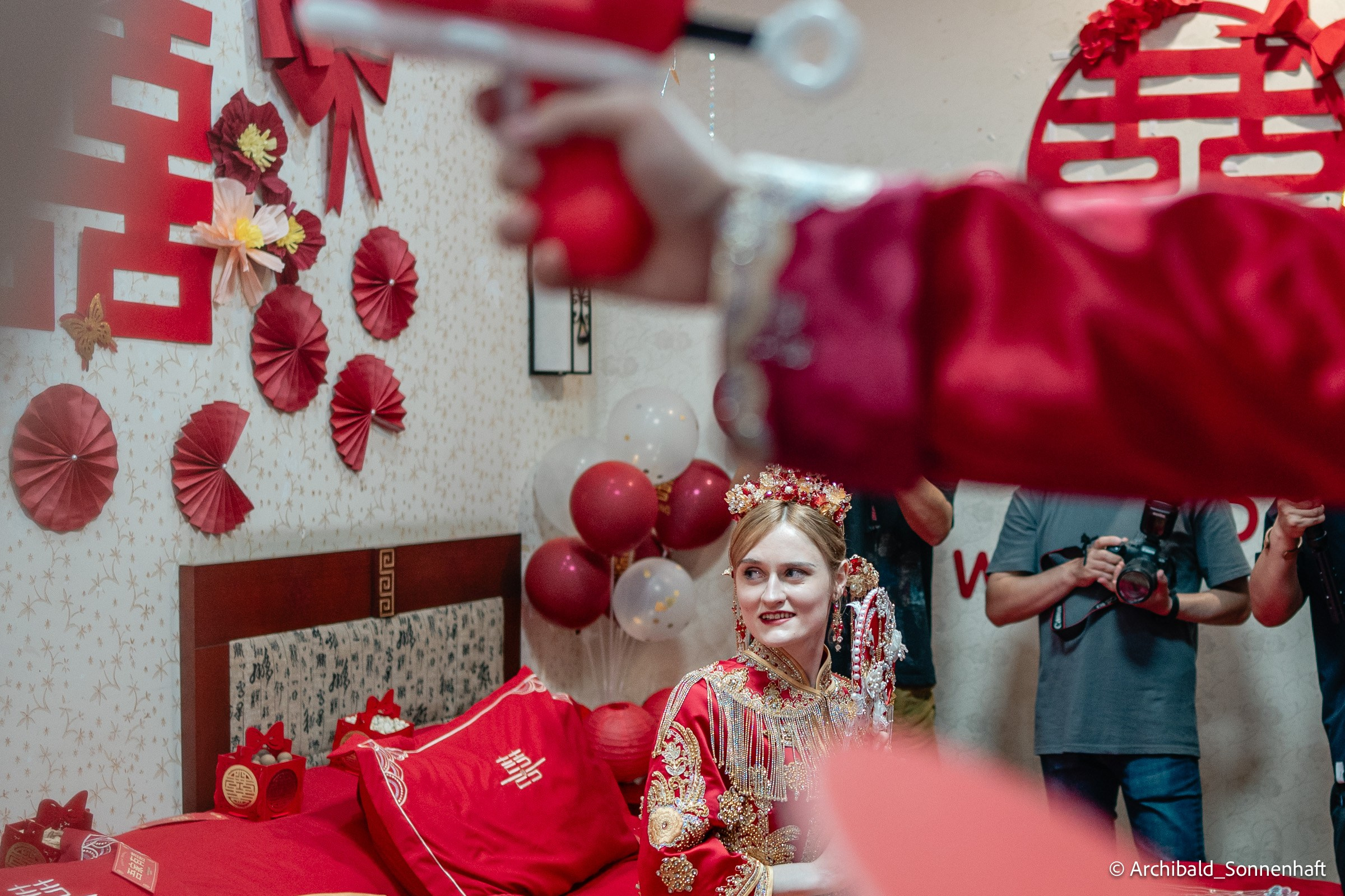 Chinese Wedding in China. Photographer in Guangzhou, China. Archibald Sonnenhaft