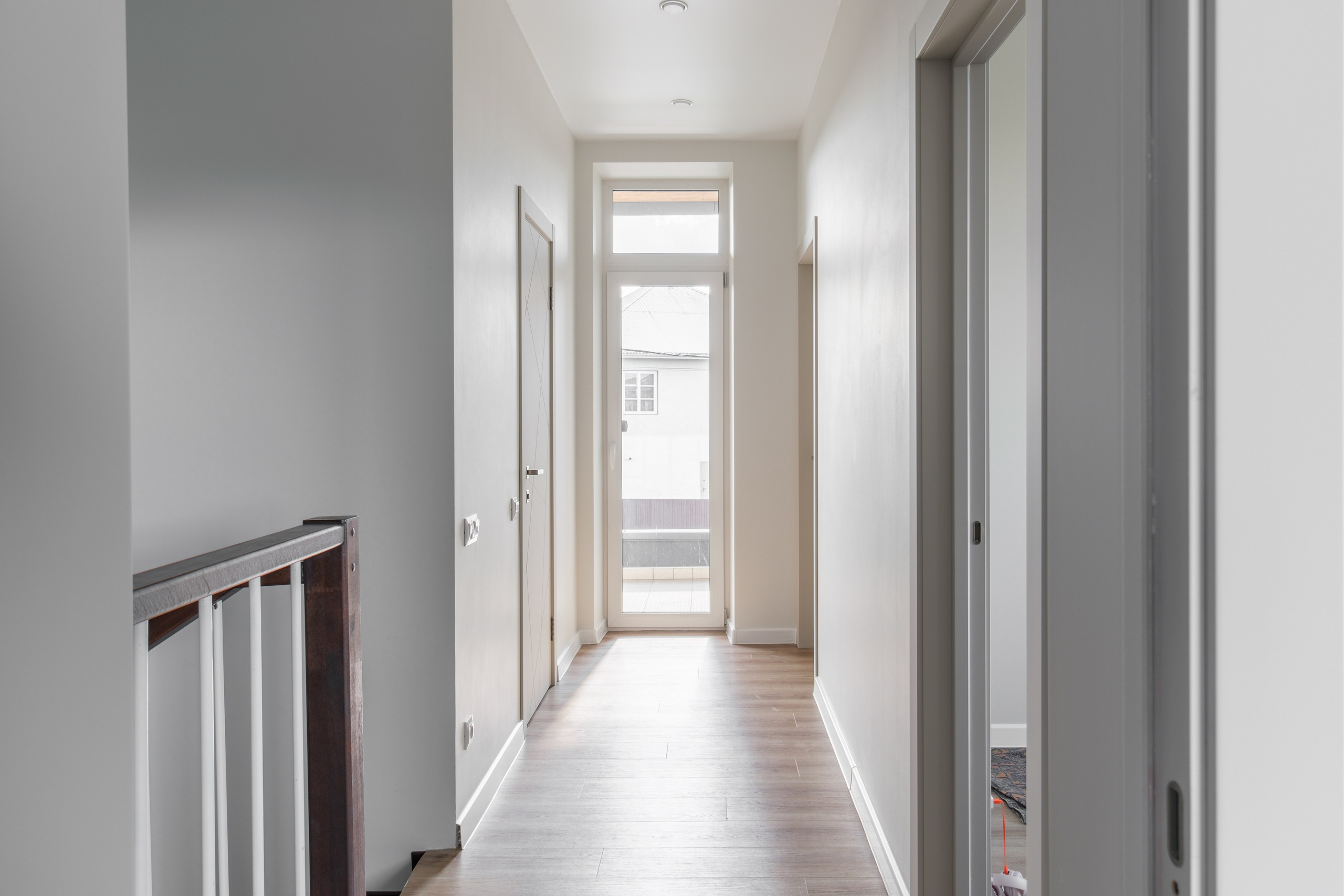 Двухэтажный дом, Вайя