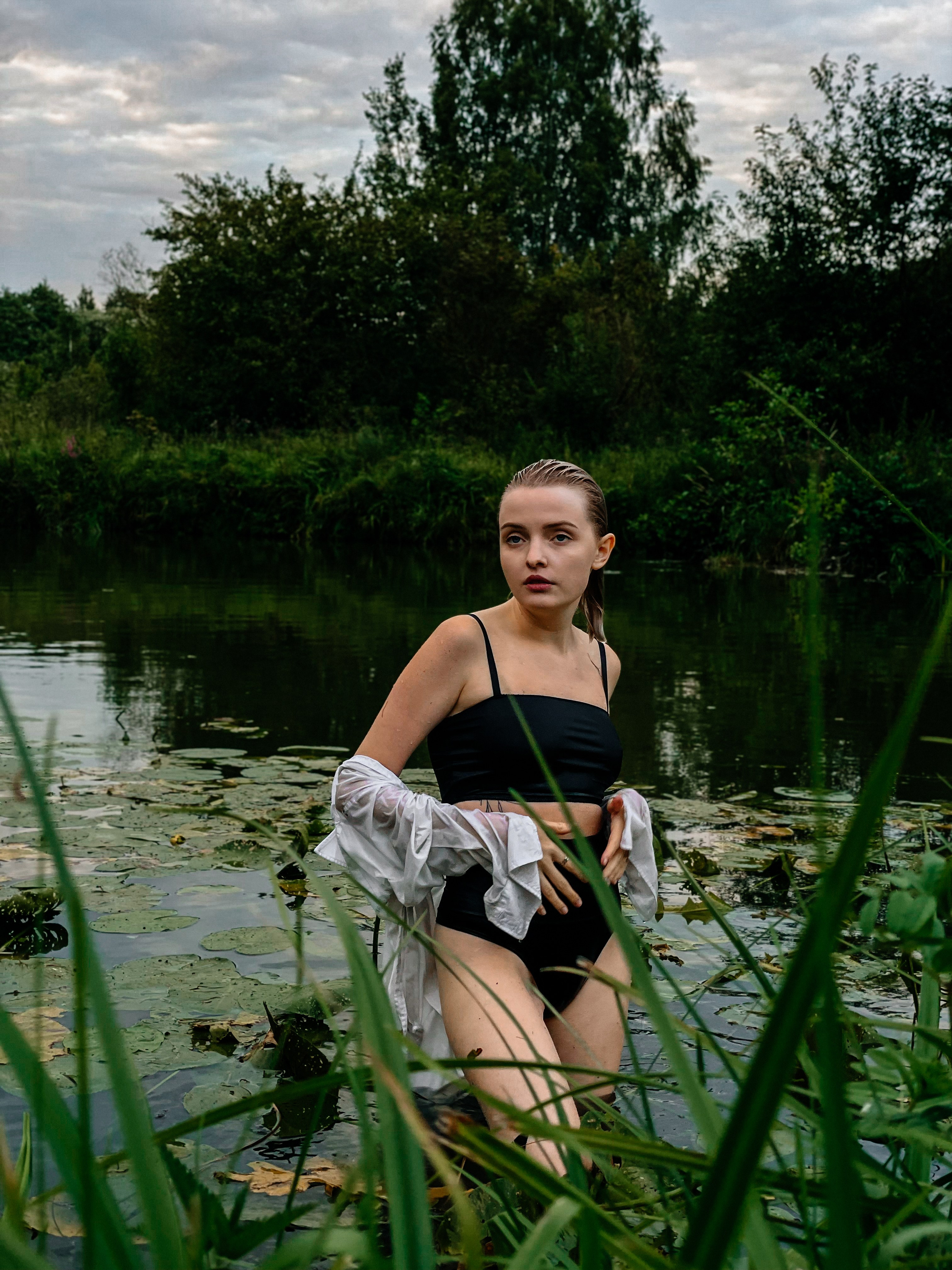 Съемка в воде. Марта Корженко — фотограф, контент фотограф, визуализатор бренда