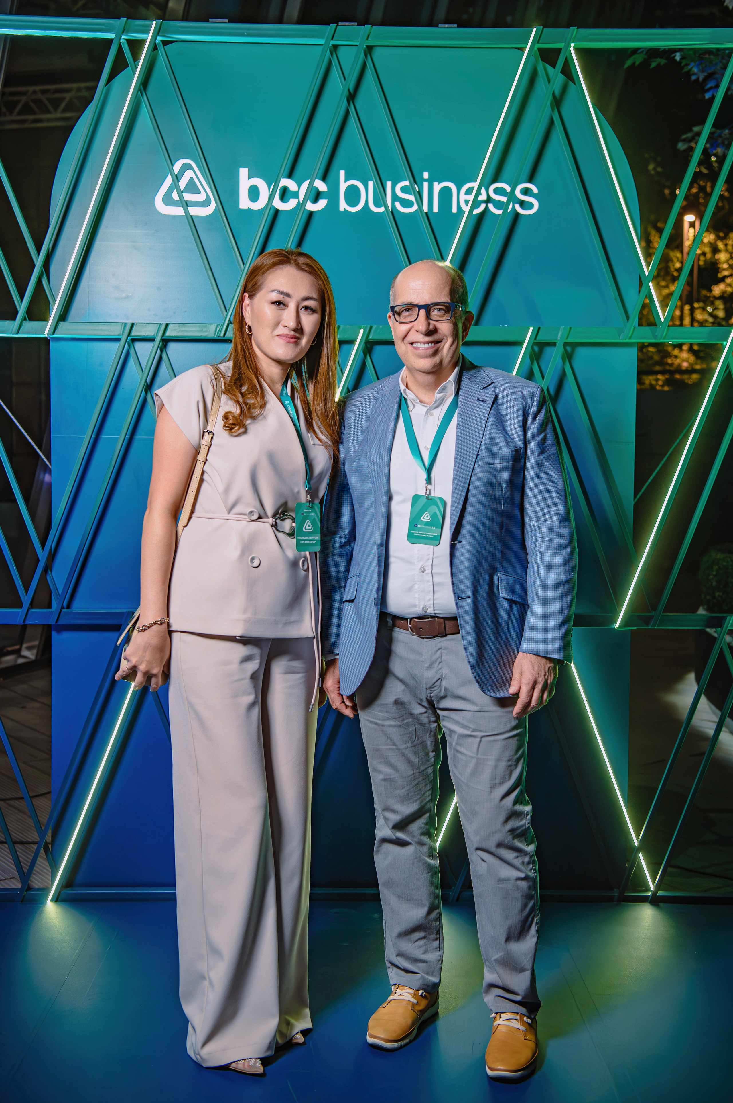 Конференции. Семинары. Елена Северина фотограф, Алматы: репортаж (спорт, концерты, конференции), предметная и фуд-съёмка, портреты, каталоги, фэшн, ретушь