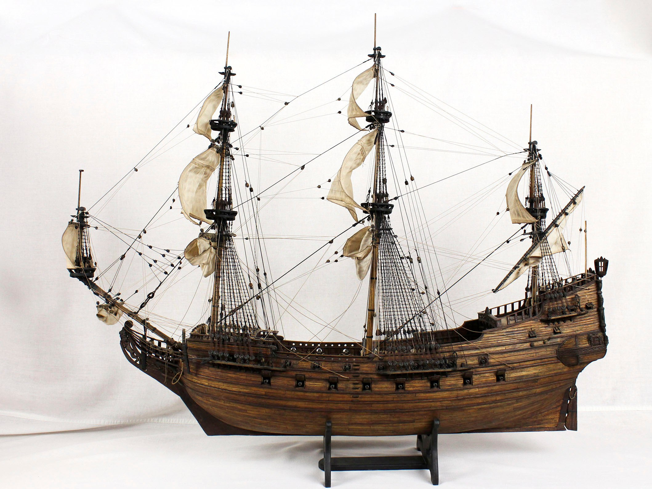Эксклюзивные масштабные модели старинных парусников