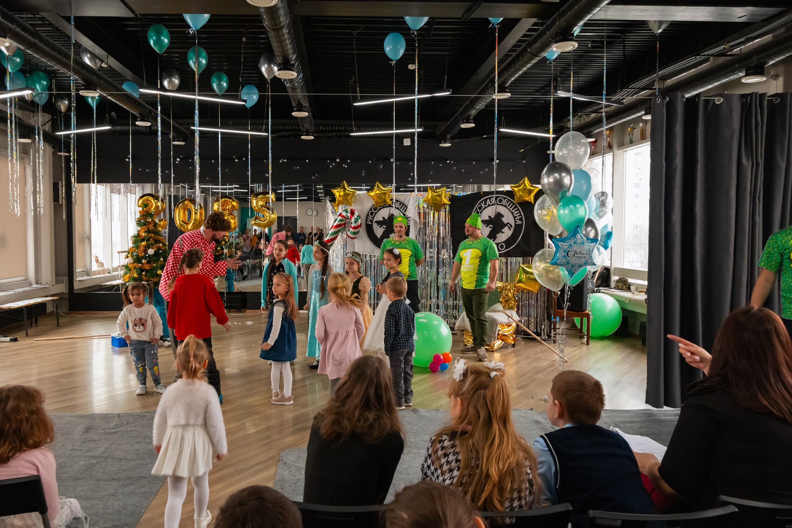 Новогодний праздник Русская Община ВАО. Фотограф Илья Варакин