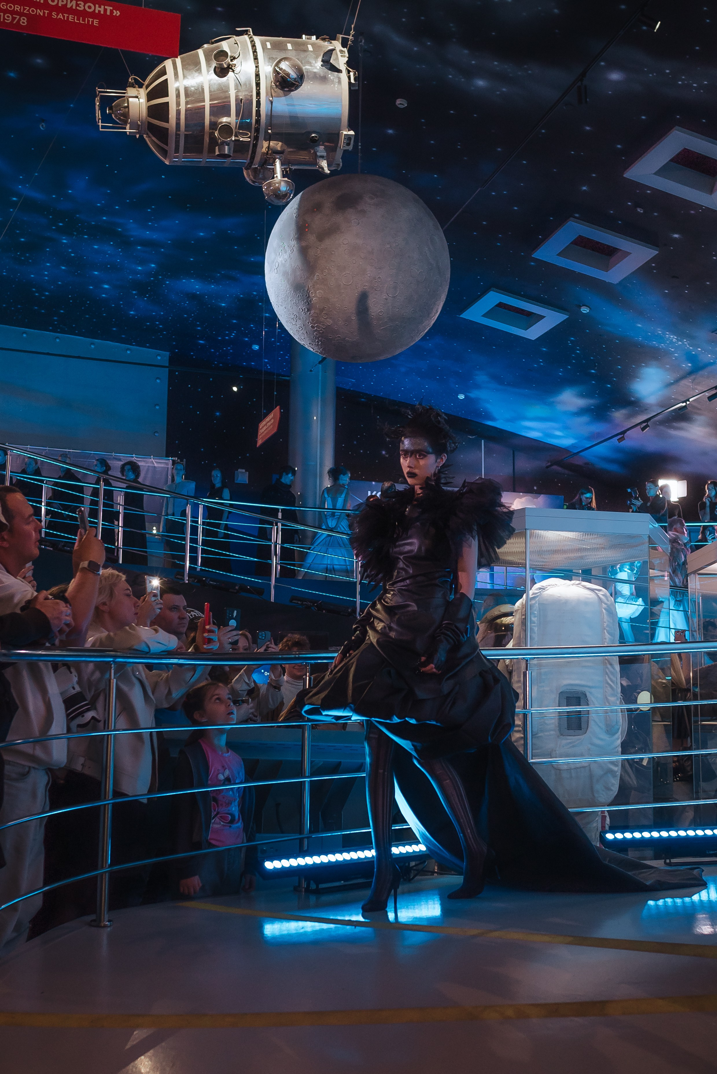 Космос Мода. Фотограф Карина Шарова Москва