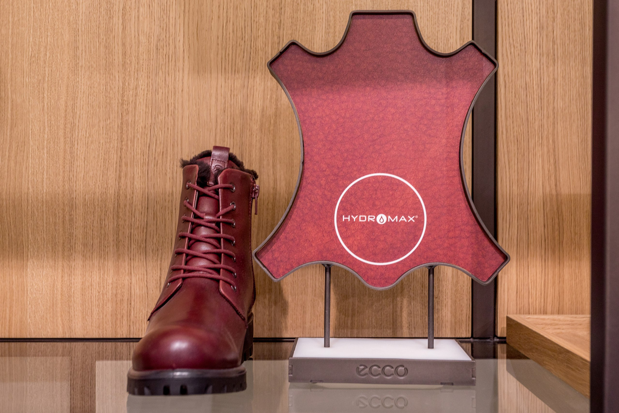 Shops. Interior photographer Vitalii in Portland and Vancouver