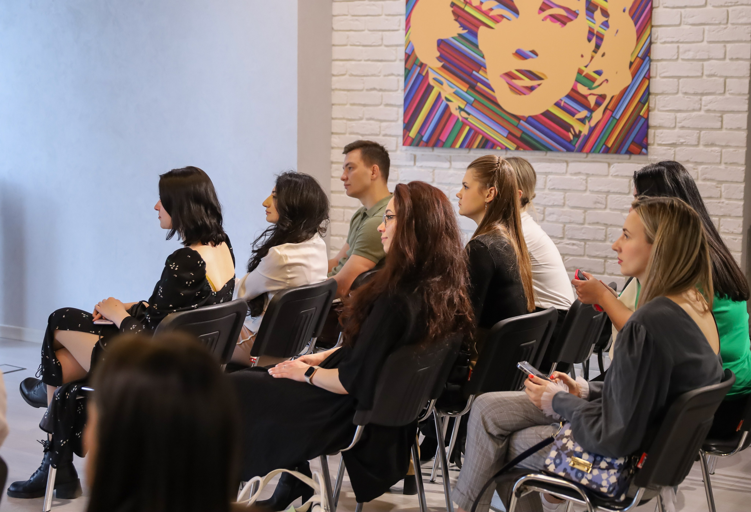 КОНФЕРЕНЦИЯ ВЫПУСКНИКОВ ШКОЛЫ ПРОДЮСИРОВАНИЯ АННЫ НОВИКОВОЙ. Фотограф мероприятий Ирина Каширина