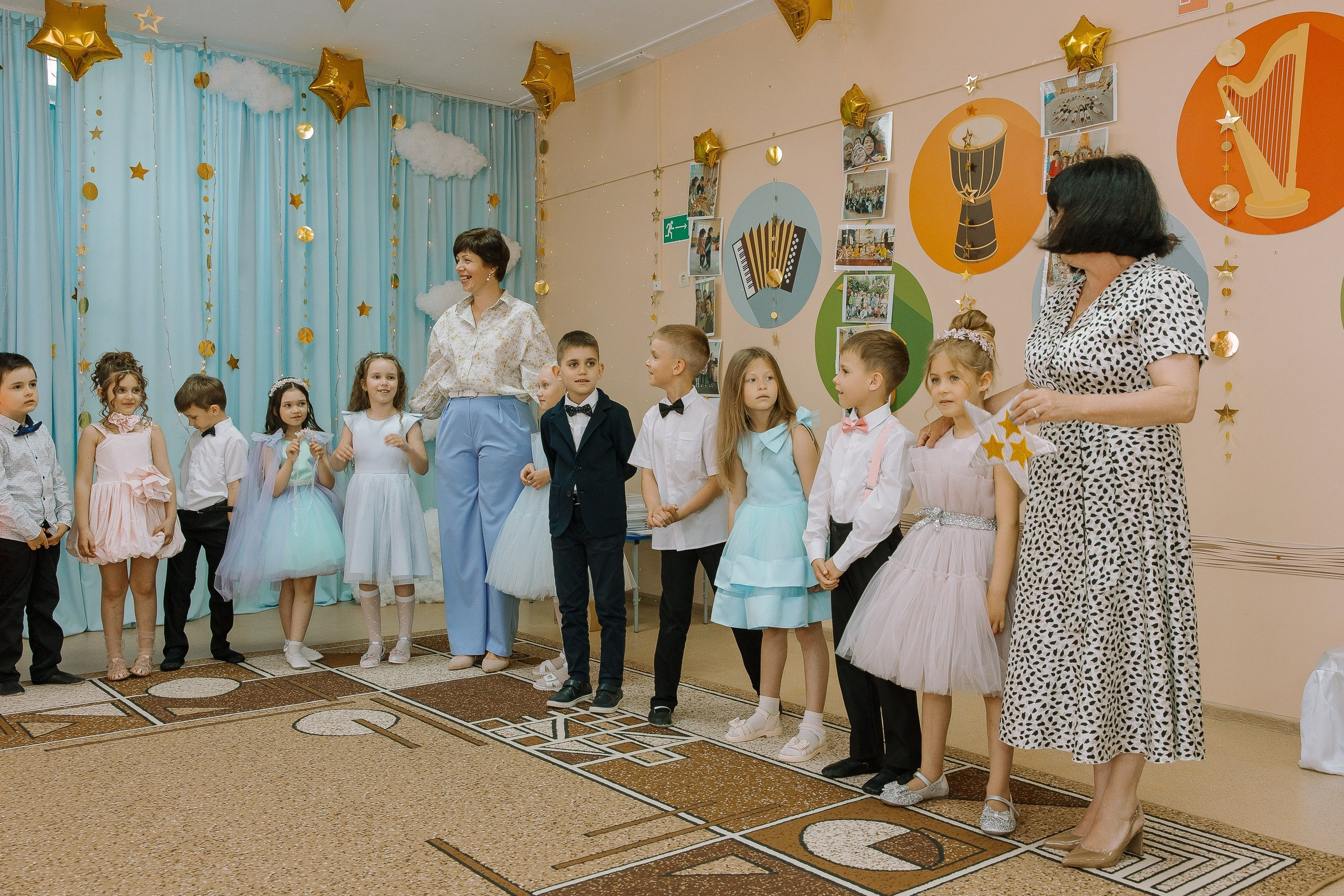 Выпускной в ДС -29. Выпускные альбомы Натальи Бутко: Новороссийск, Анапа, Геленджик