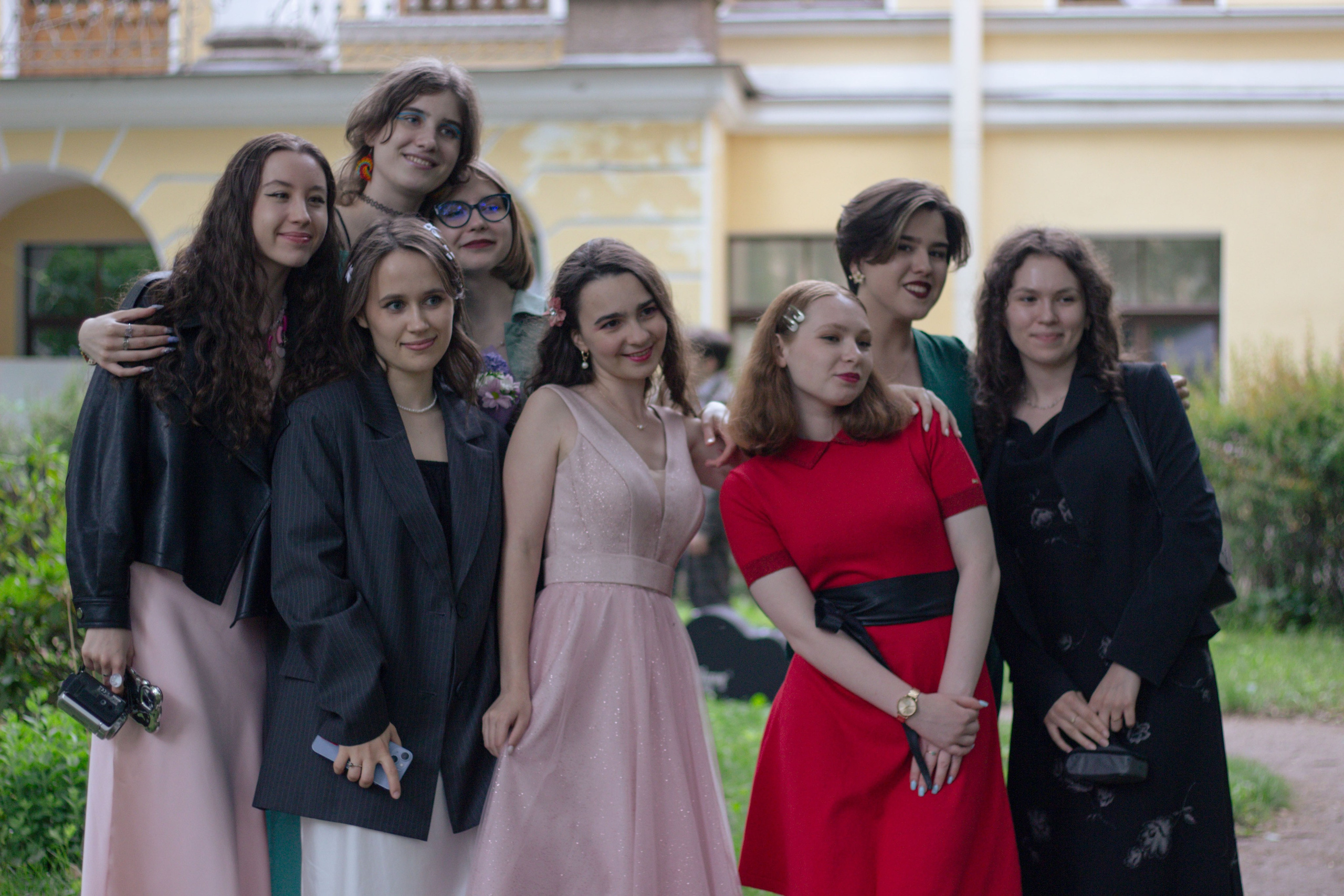 Выпускной Смольный. Юля Мурашова портретный и документальный фотограф