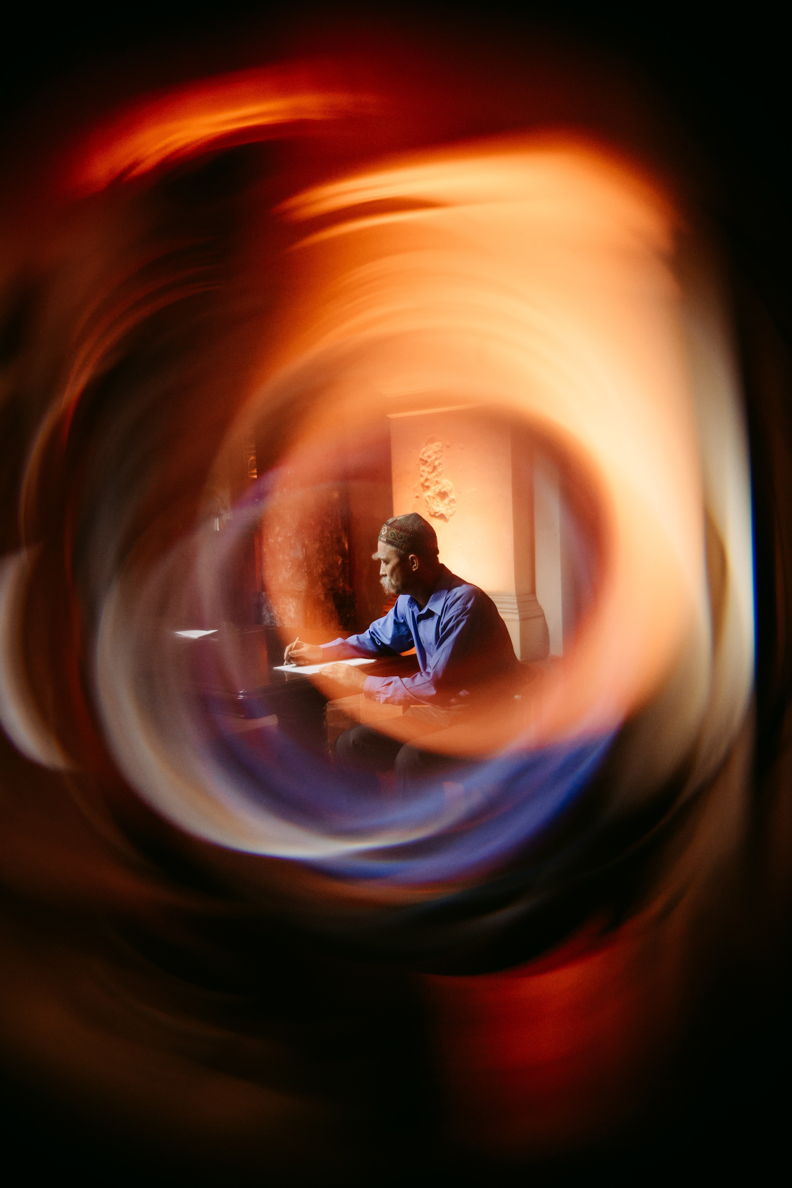 Горький оптимизм. Главная