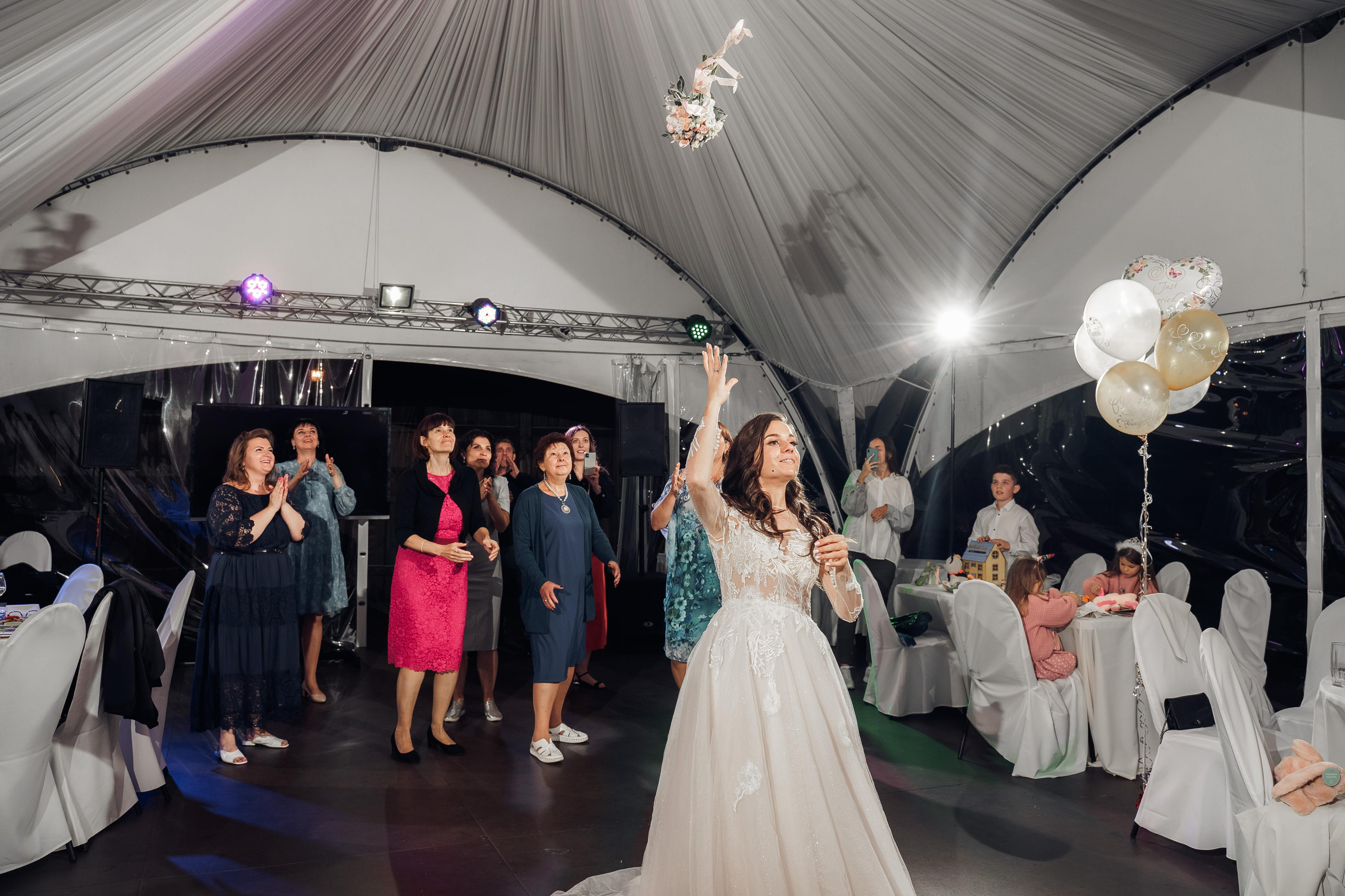 Дай волю чувствам. Свадебный фотограф Москва и МО