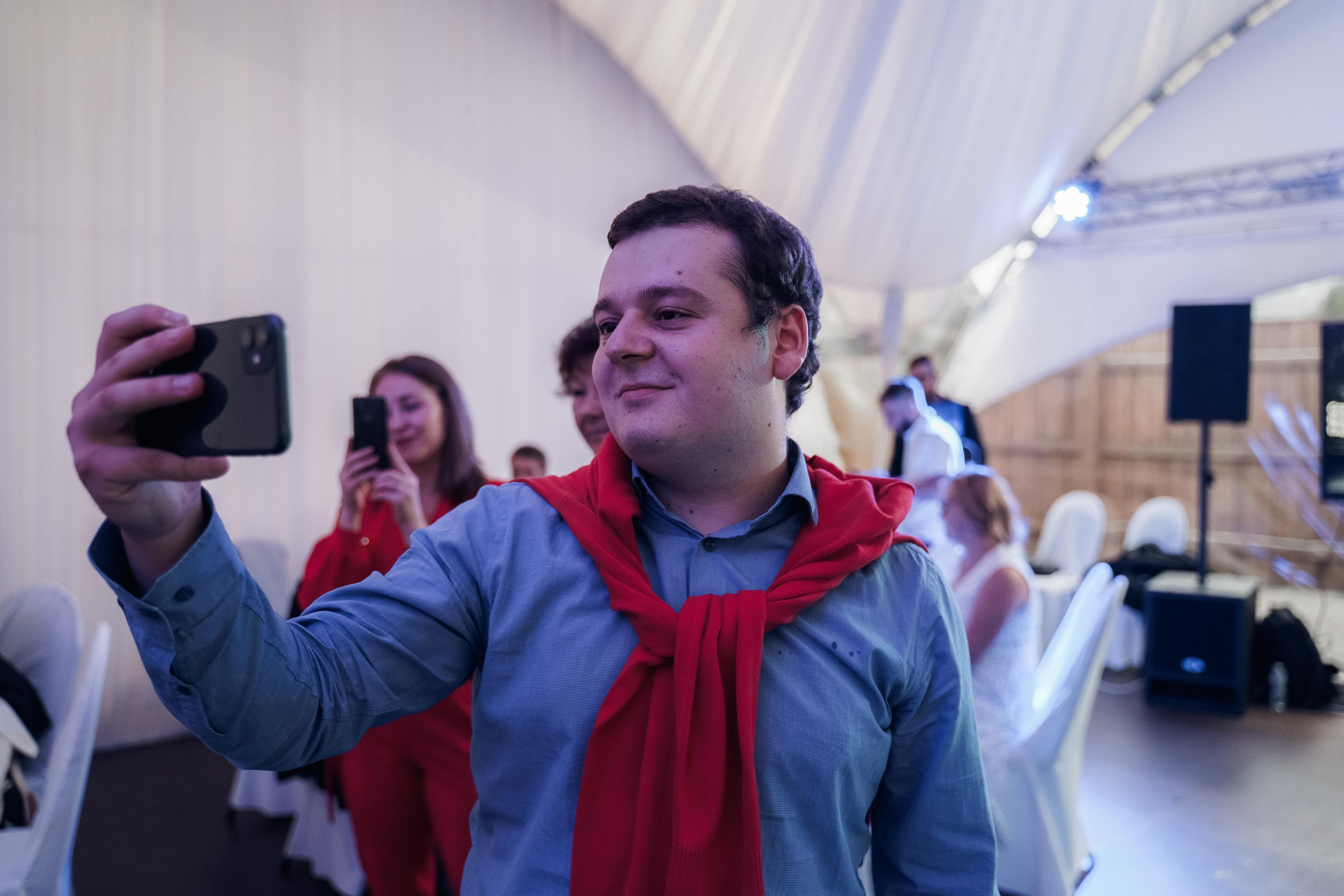 Дай волю чувствам. Свадебный фотограф Москва и МО