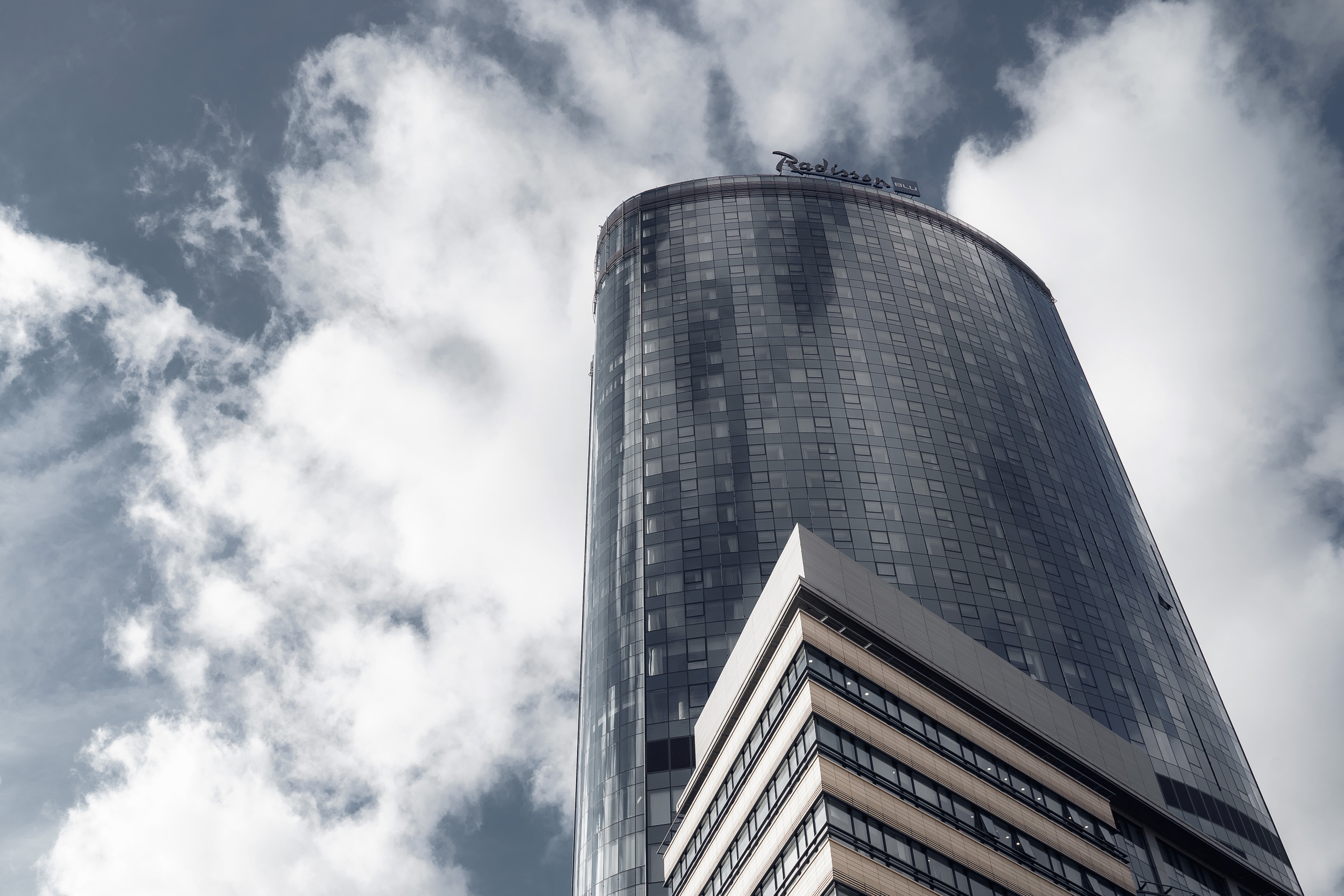 В шляпах ходят не только джентельмены. Свадебный фотограф Москва и МО